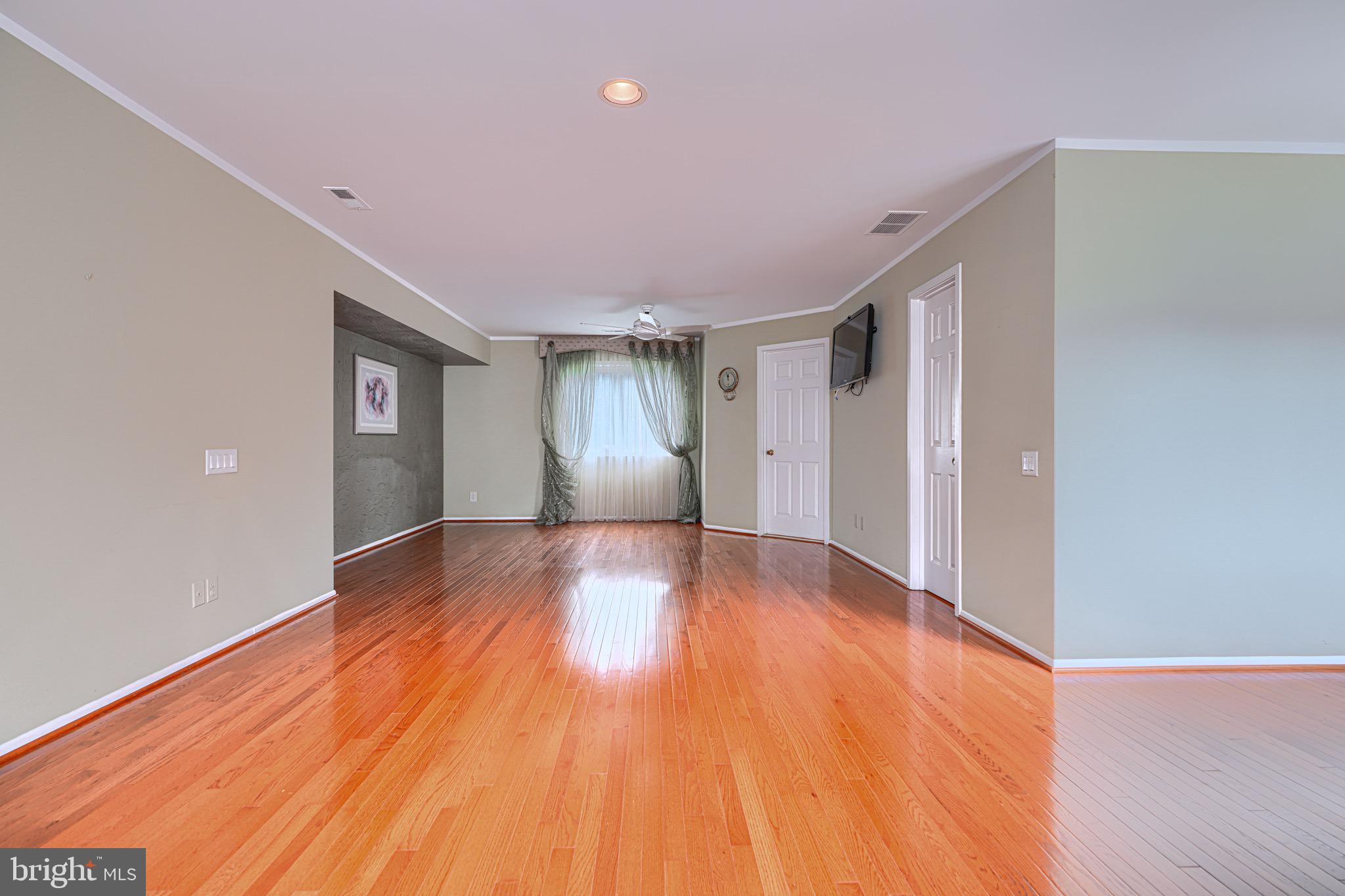 VELVET HILLS SOUTH - Residential