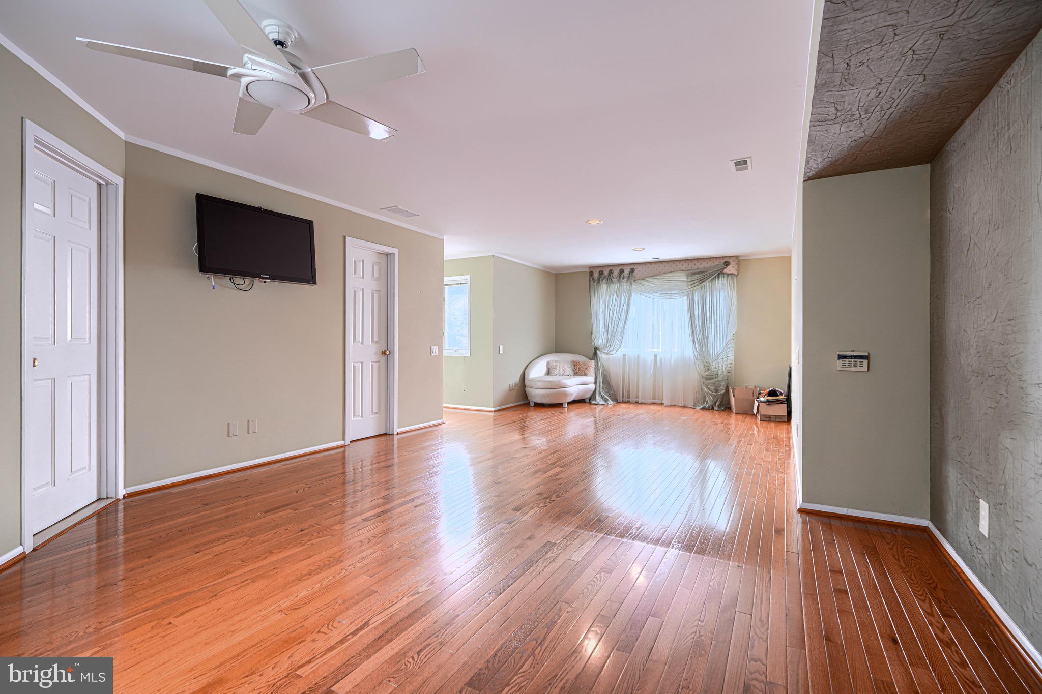 VELVET HILLS SOUTH - Residential