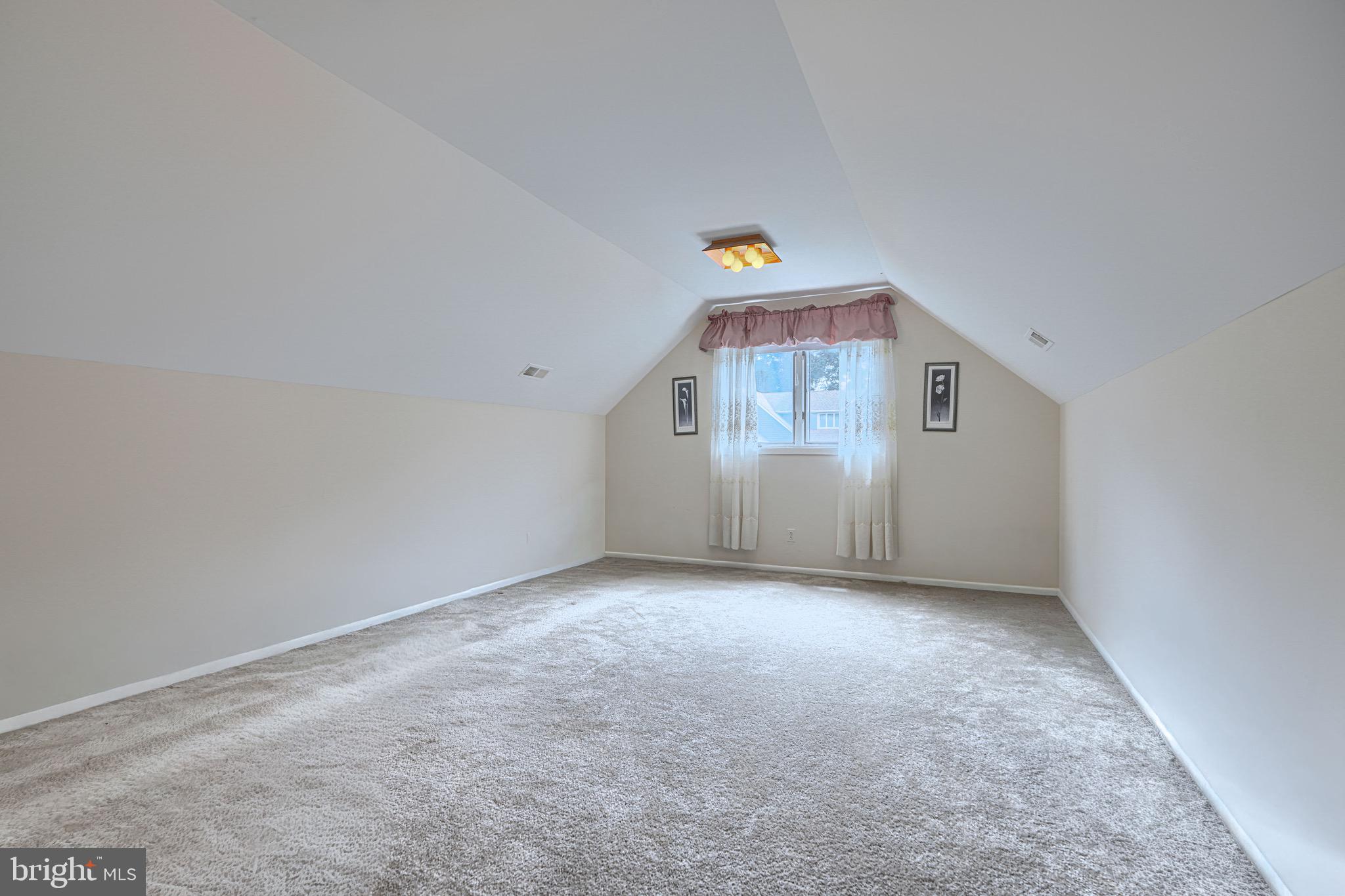 VELVET HILLS SOUTH - Residential