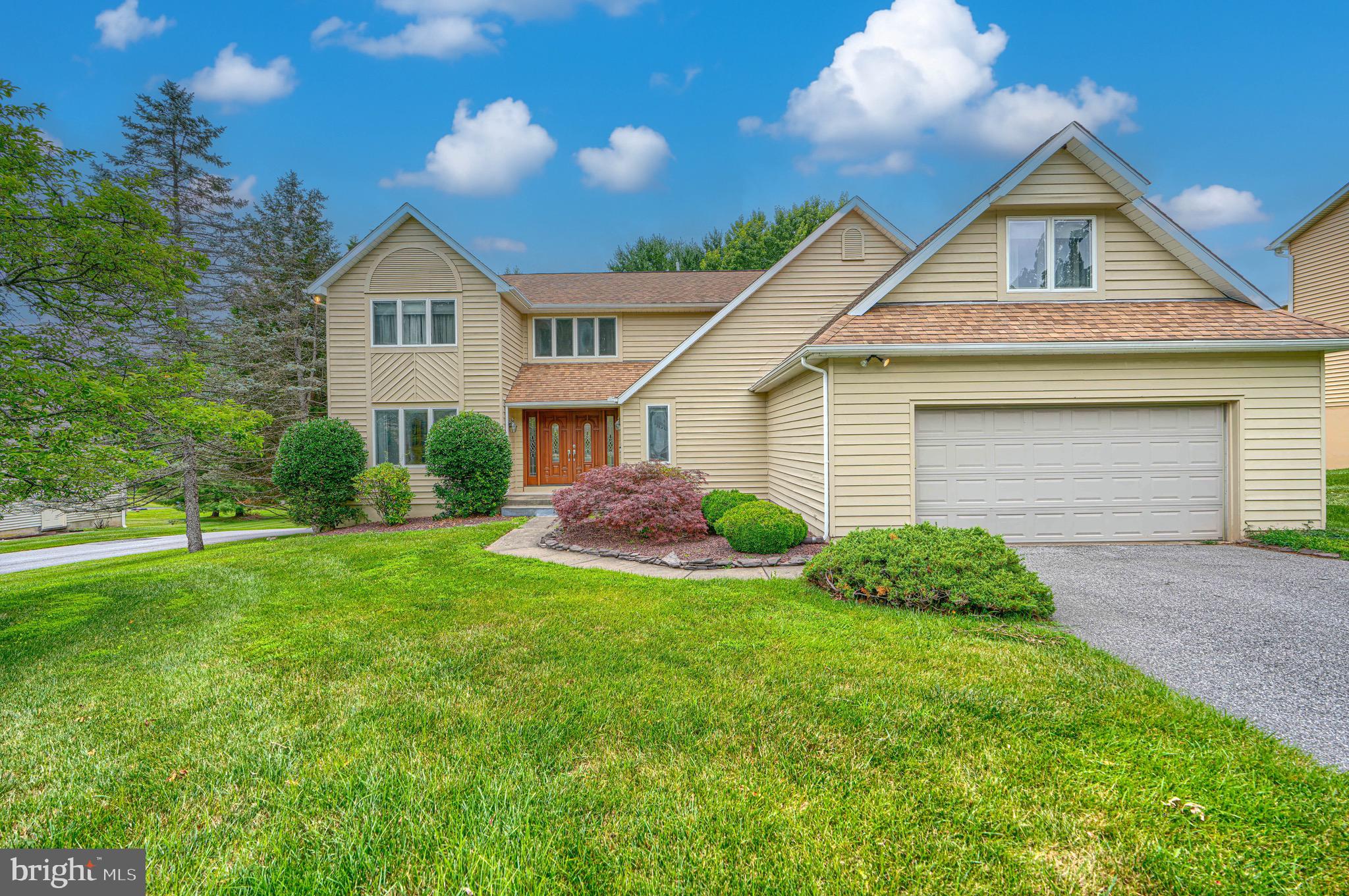 VELVET HILLS SOUTH - Residential