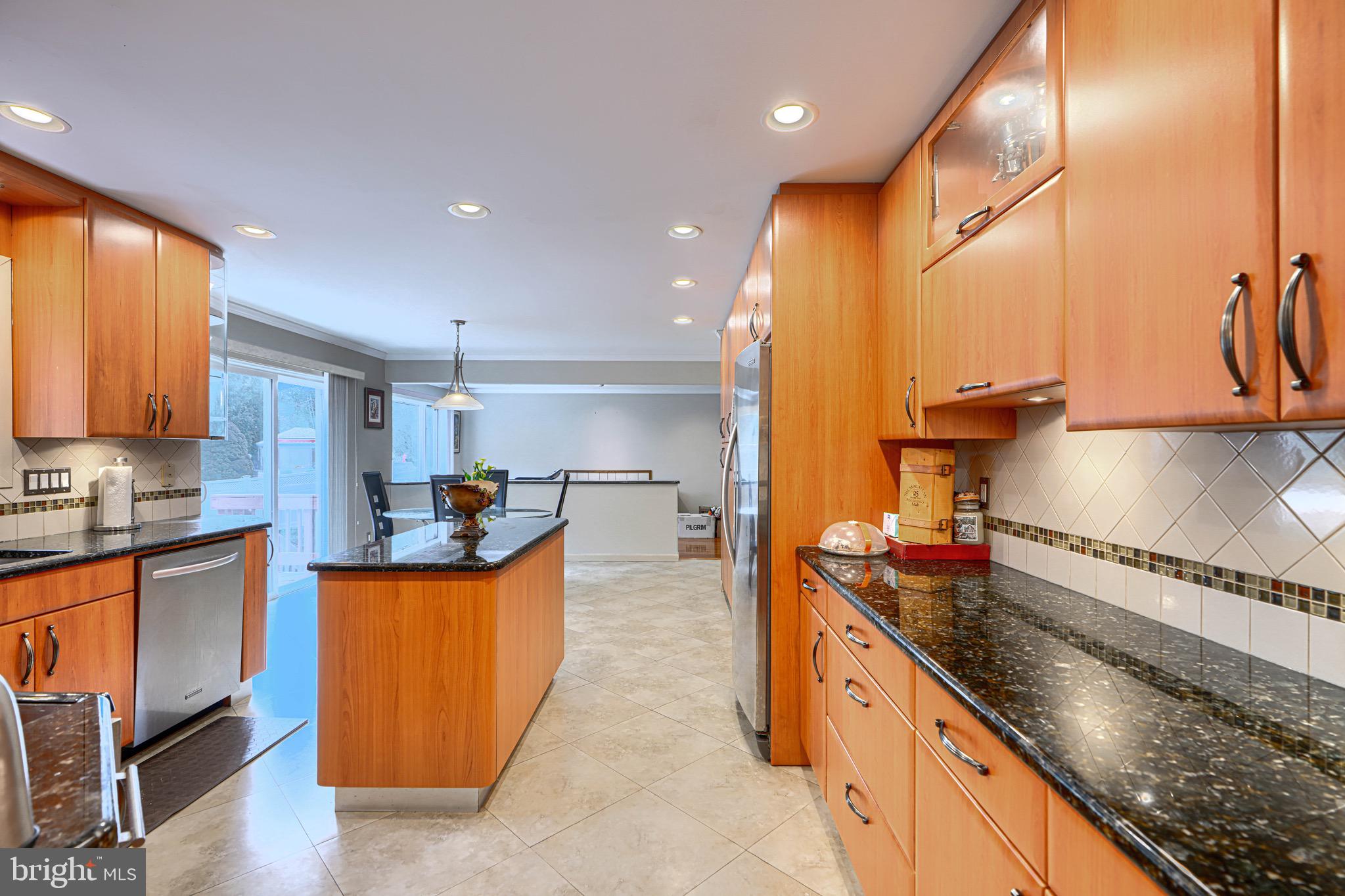 VELVET HILLS SOUTH - Residential