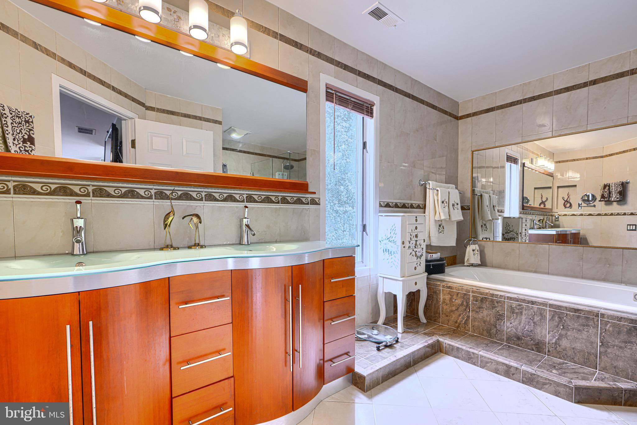 VELVET HILLS SOUTH - Residential