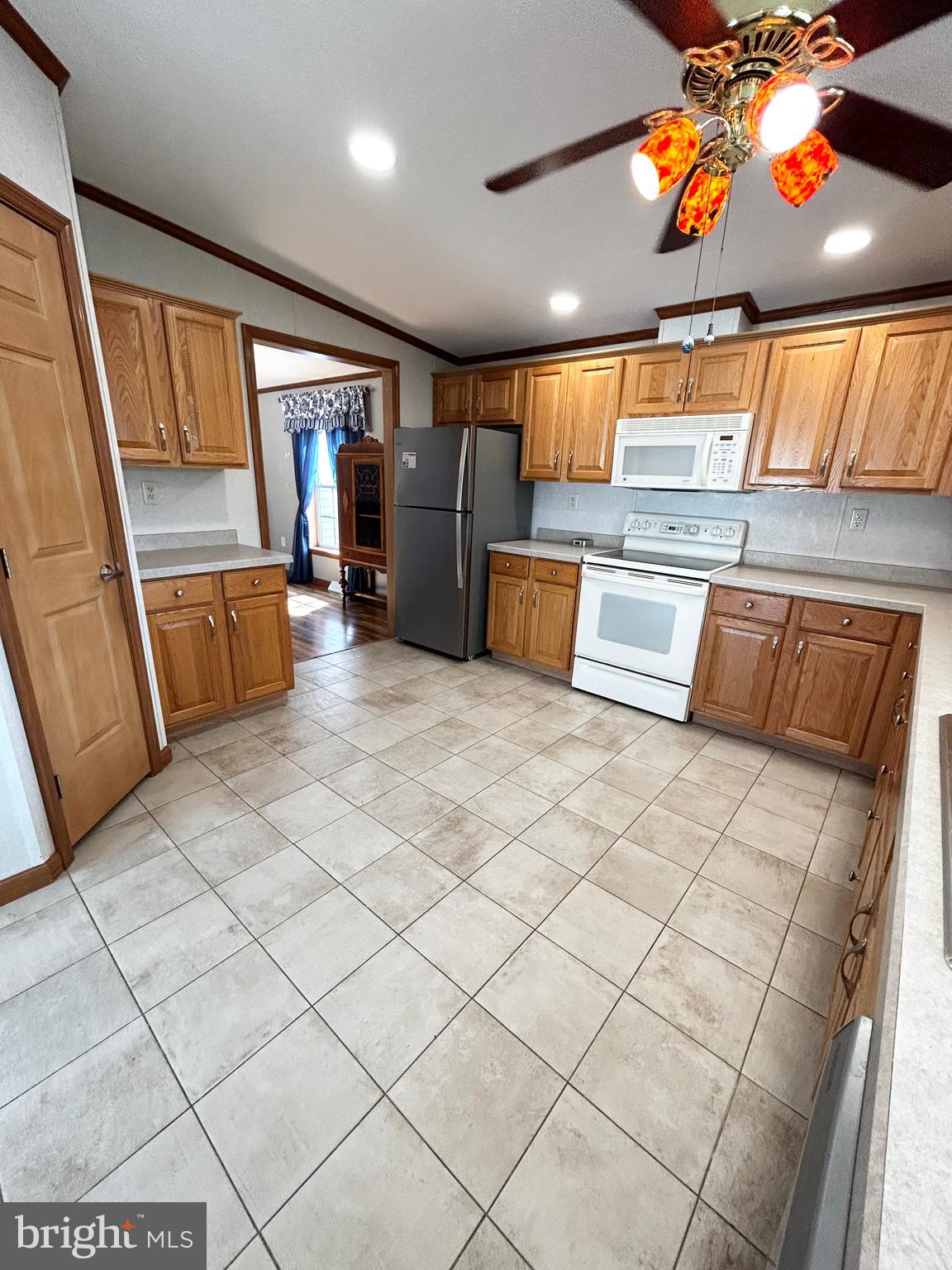SPRING RUN ESTATES - Residential