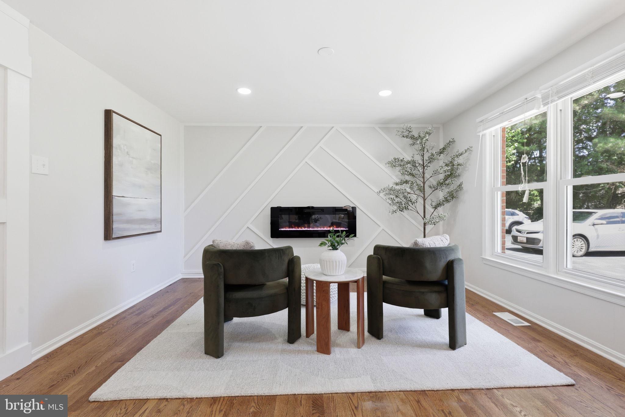 BRIGHTON - Residential