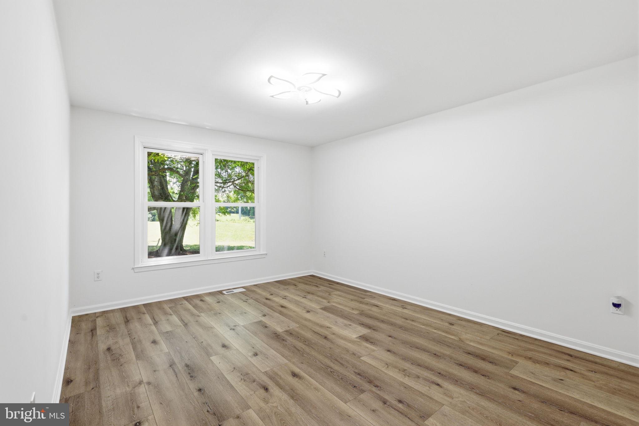 BRIGHTON - Residential