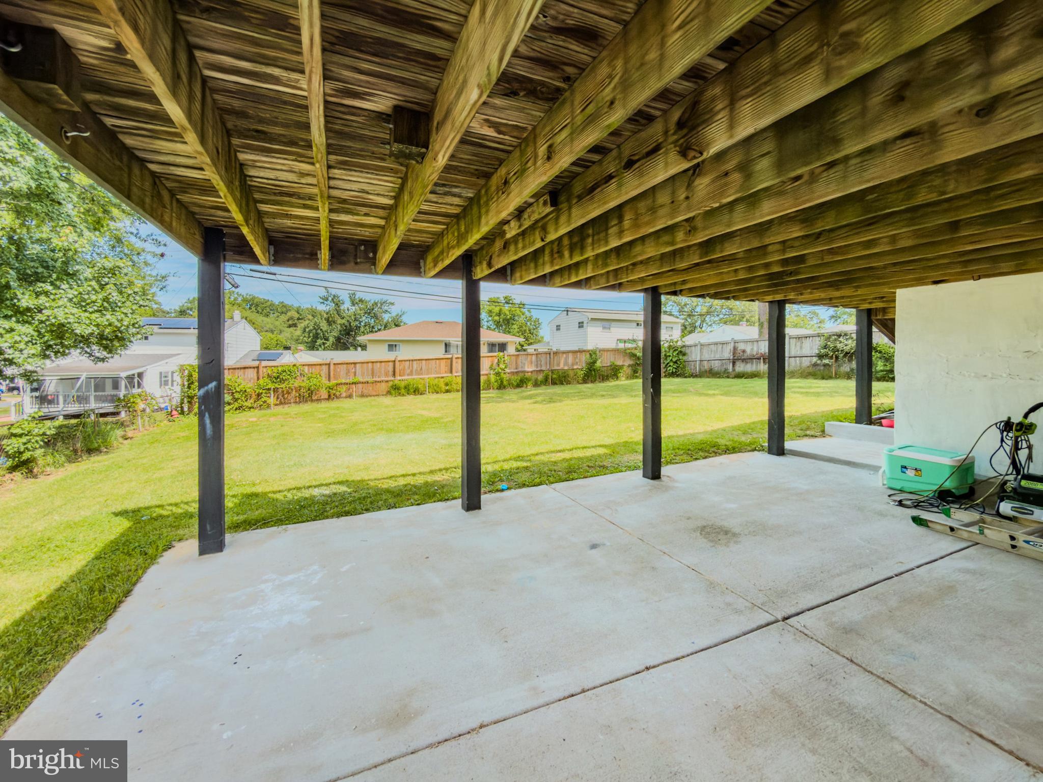 THE HIGHLANDS - Residential