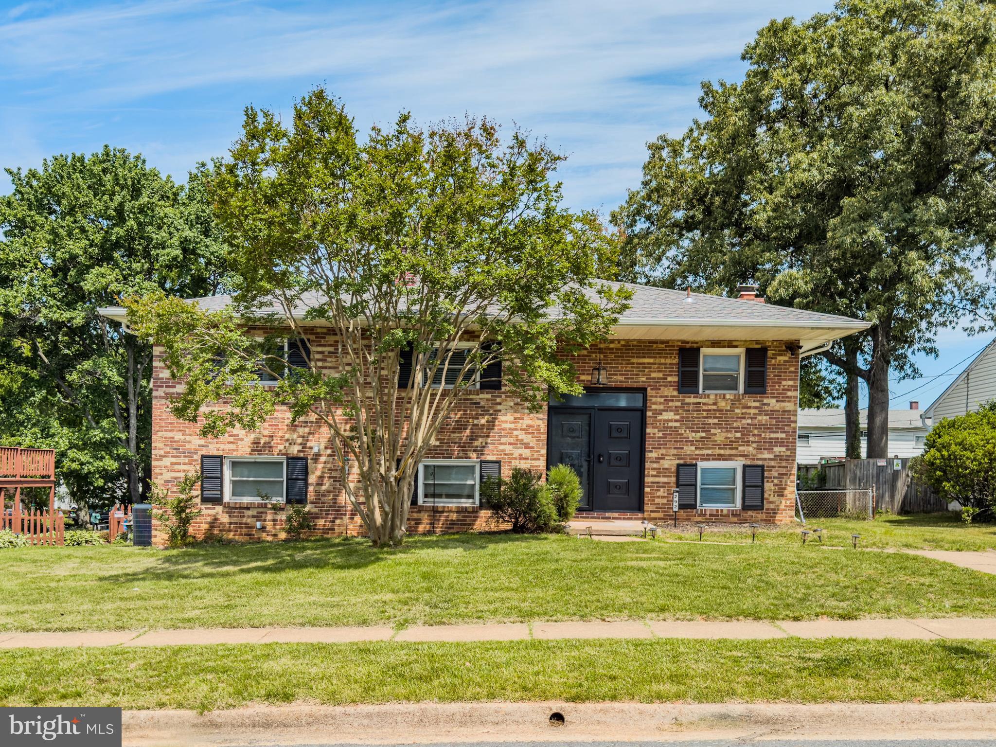 THE HIGHLANDS - Residential