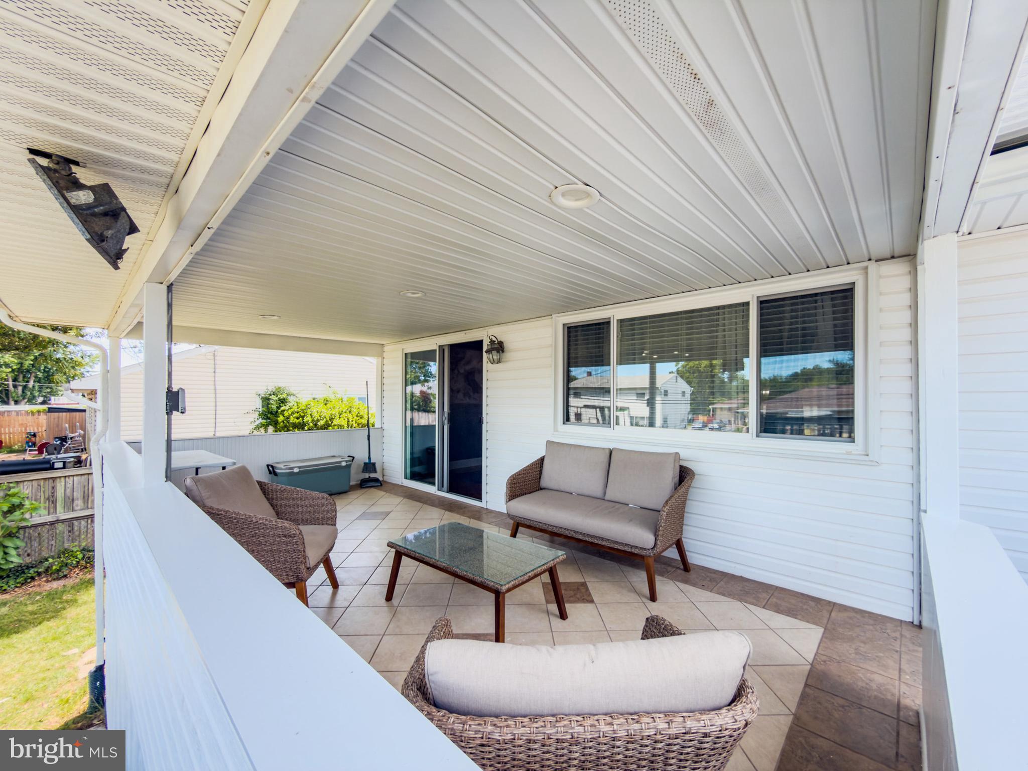 THE HIGHLANDS - Residential