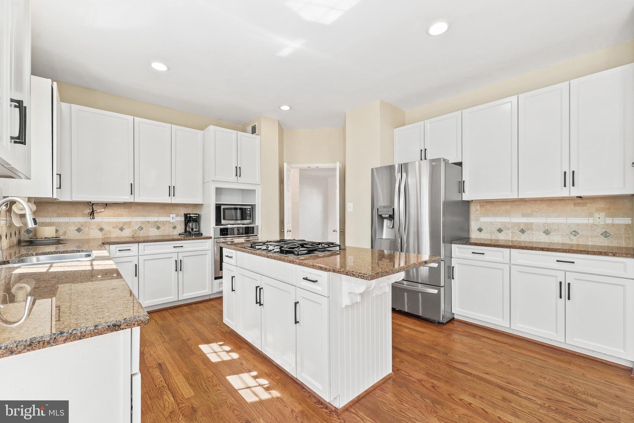 WESCOTT WOODS - Residential