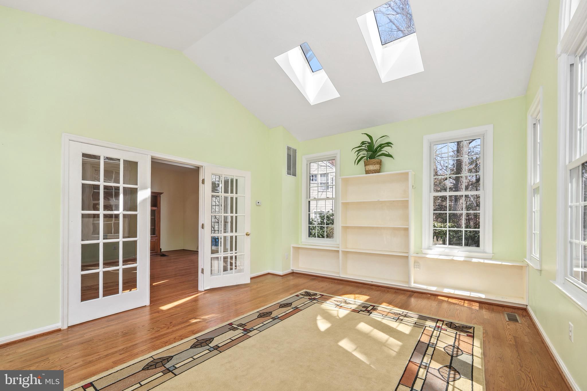 WESCOTT WOODS - Residential