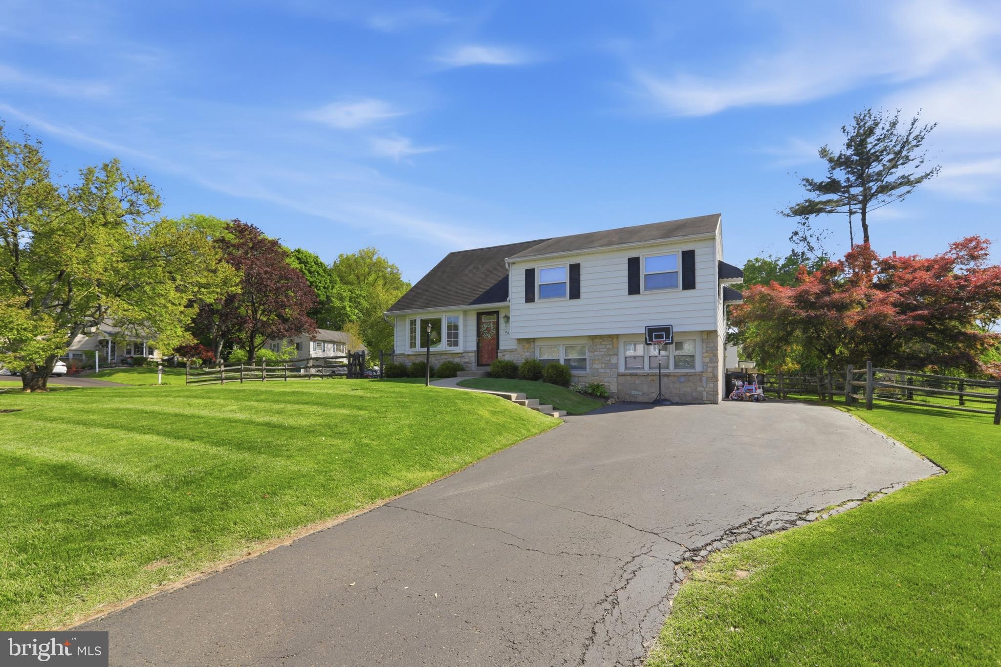 BRITTANY FARMS - Residential