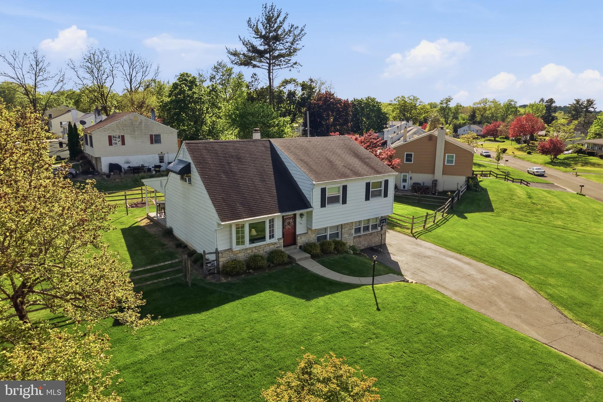 BRITTANY FARMS - Residential