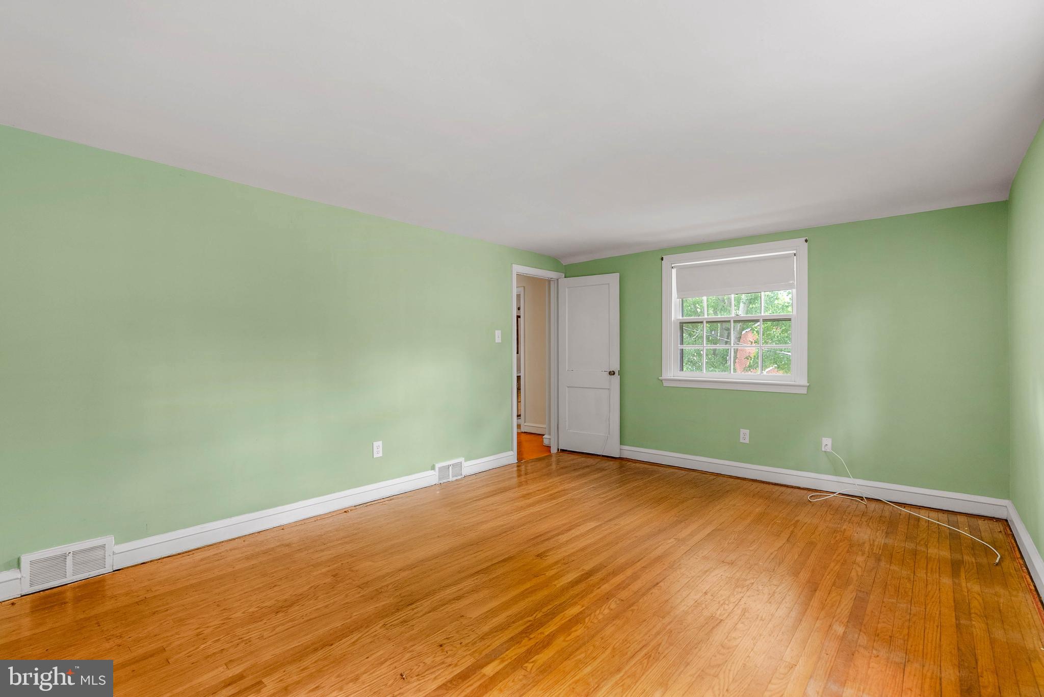 GREEN ACRES - Residential