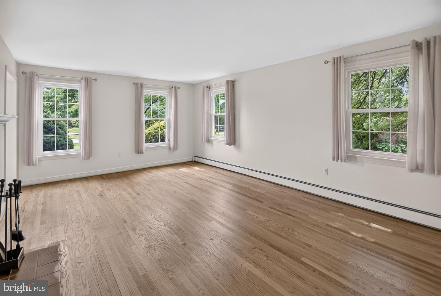 PARKRIDGE - Residential