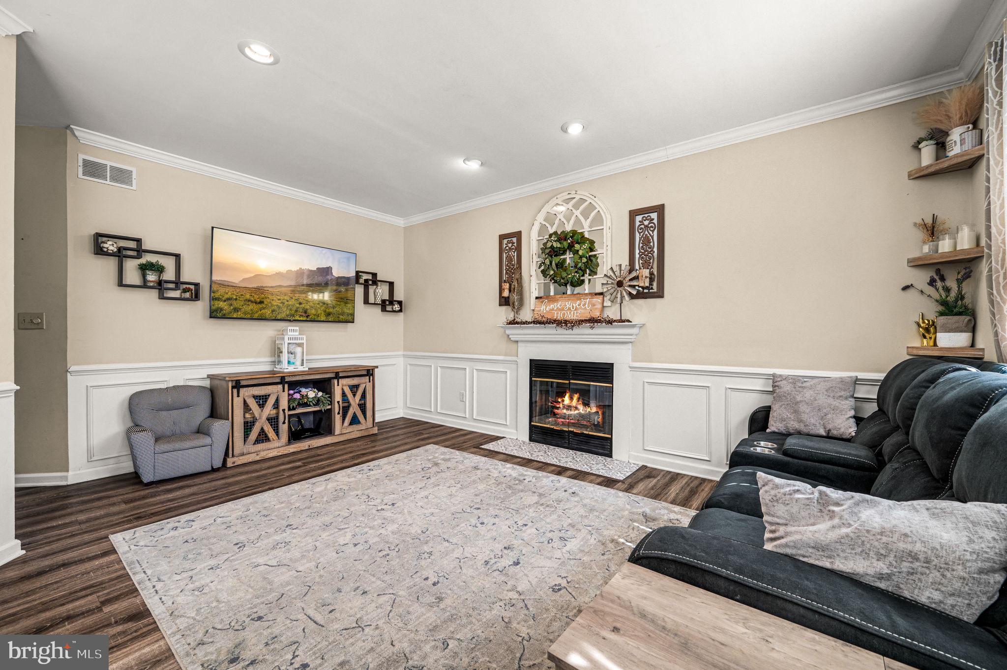 EMERALD RIDGE - Residential