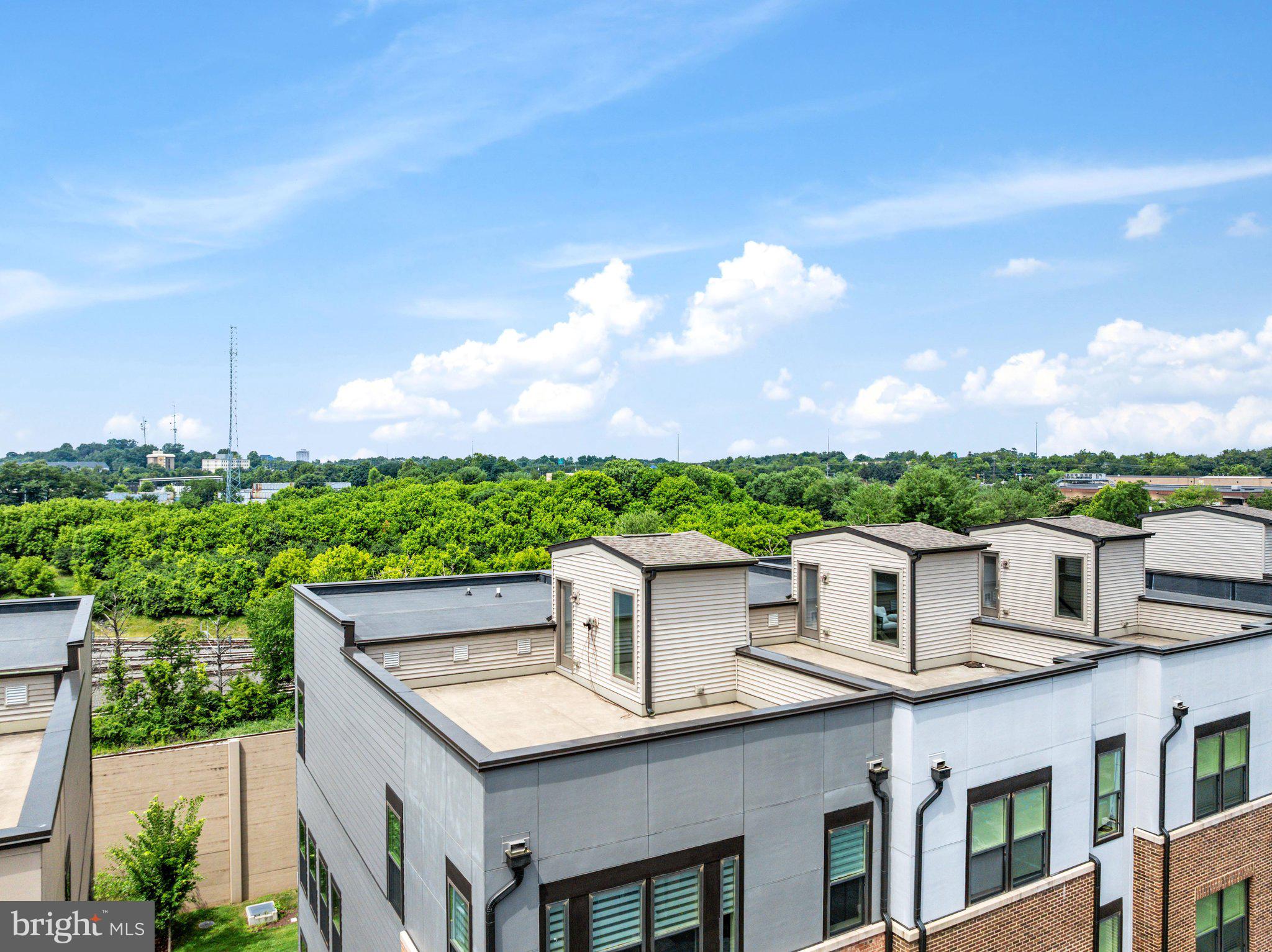 WESTSIDE AT SHADY GROVE - Residential