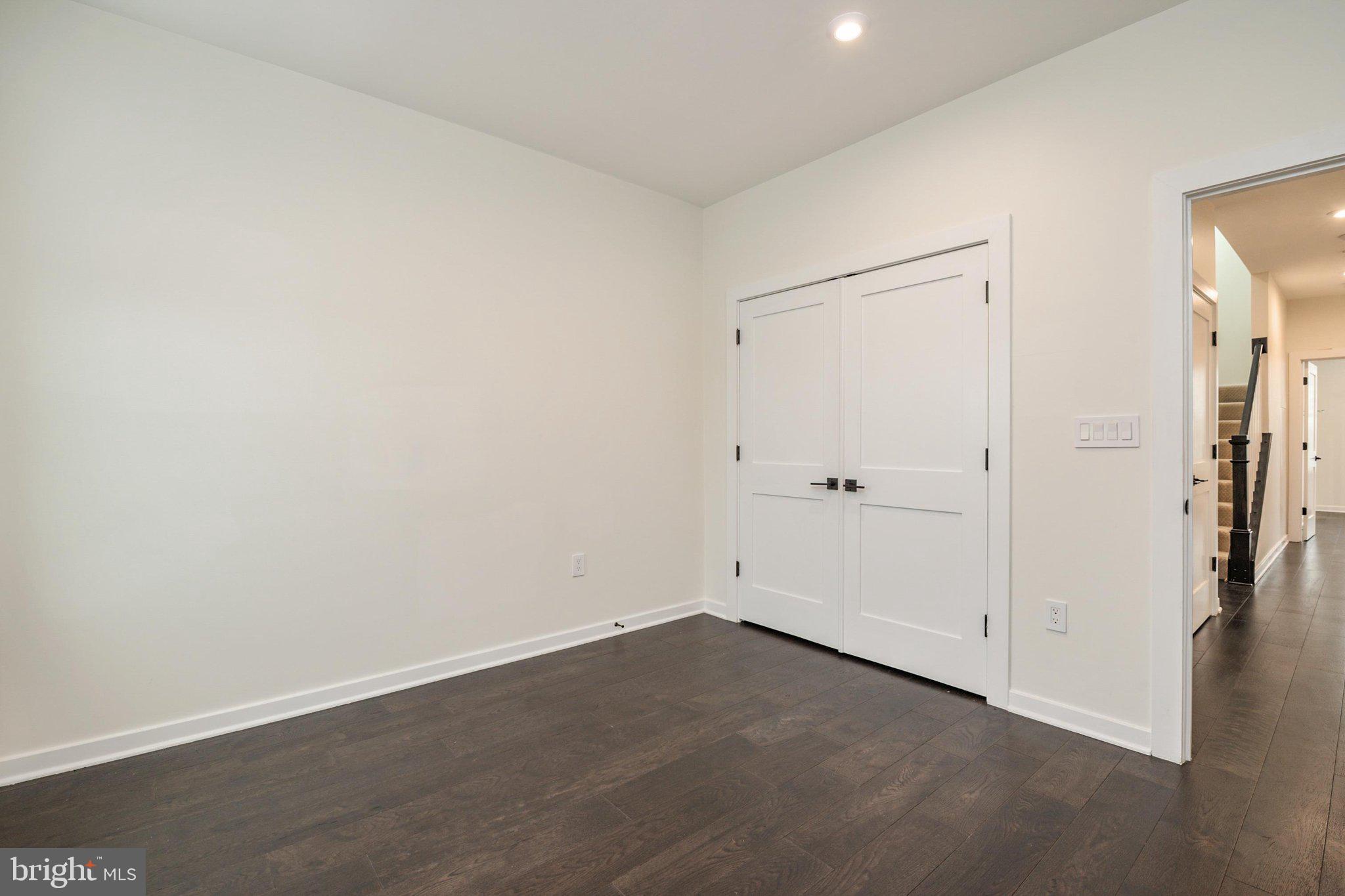 WESTSIDE AT SHADY GROVE - Residential