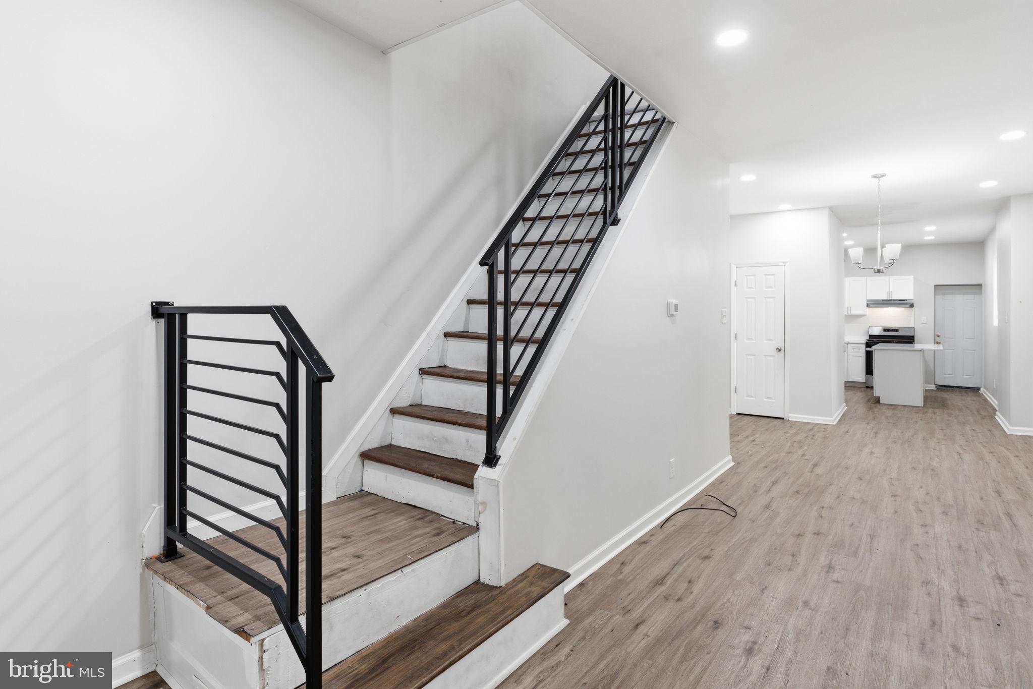 COBBS CREEK - Residential