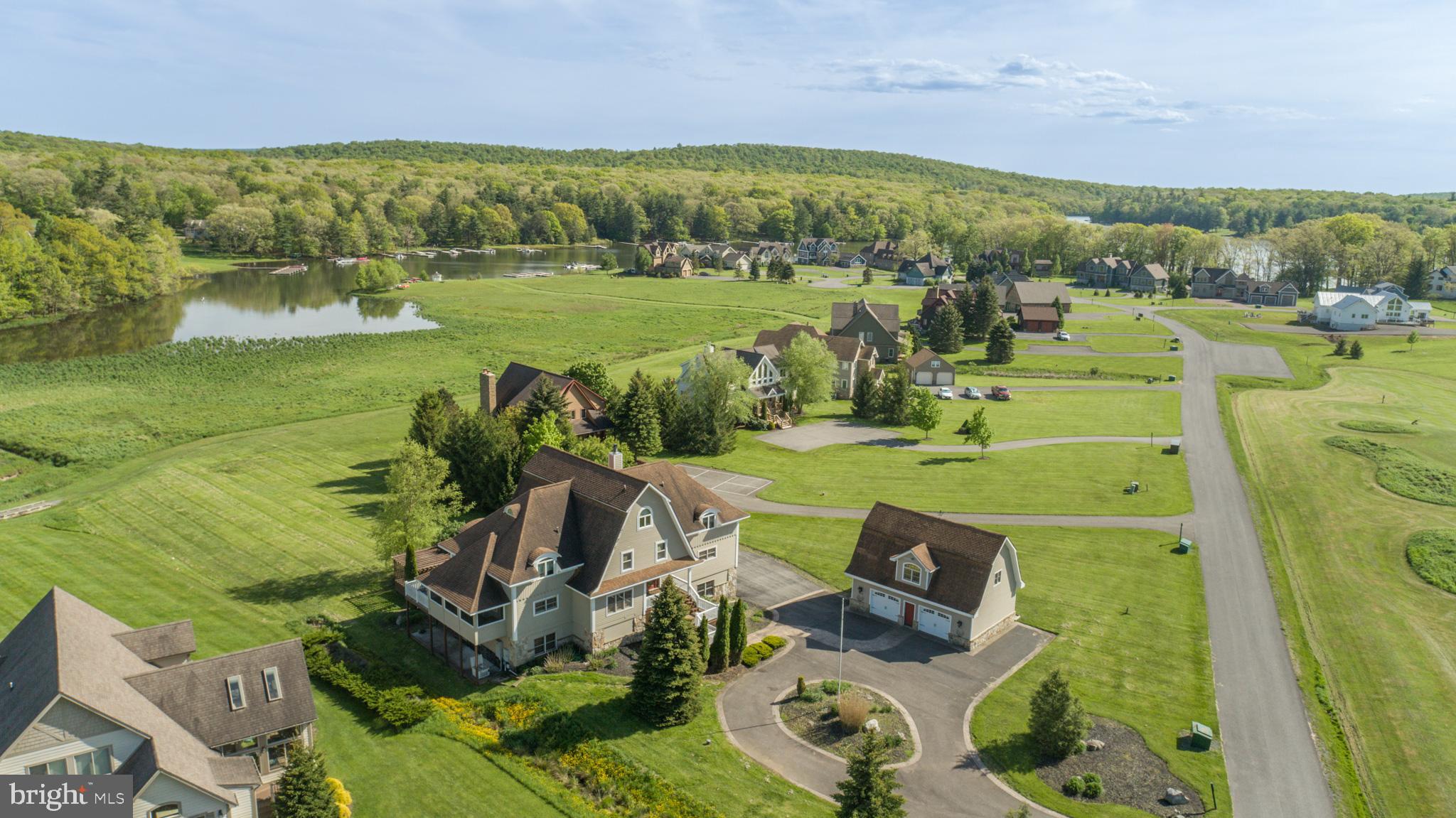 WATERFRONT GREENS - Residential