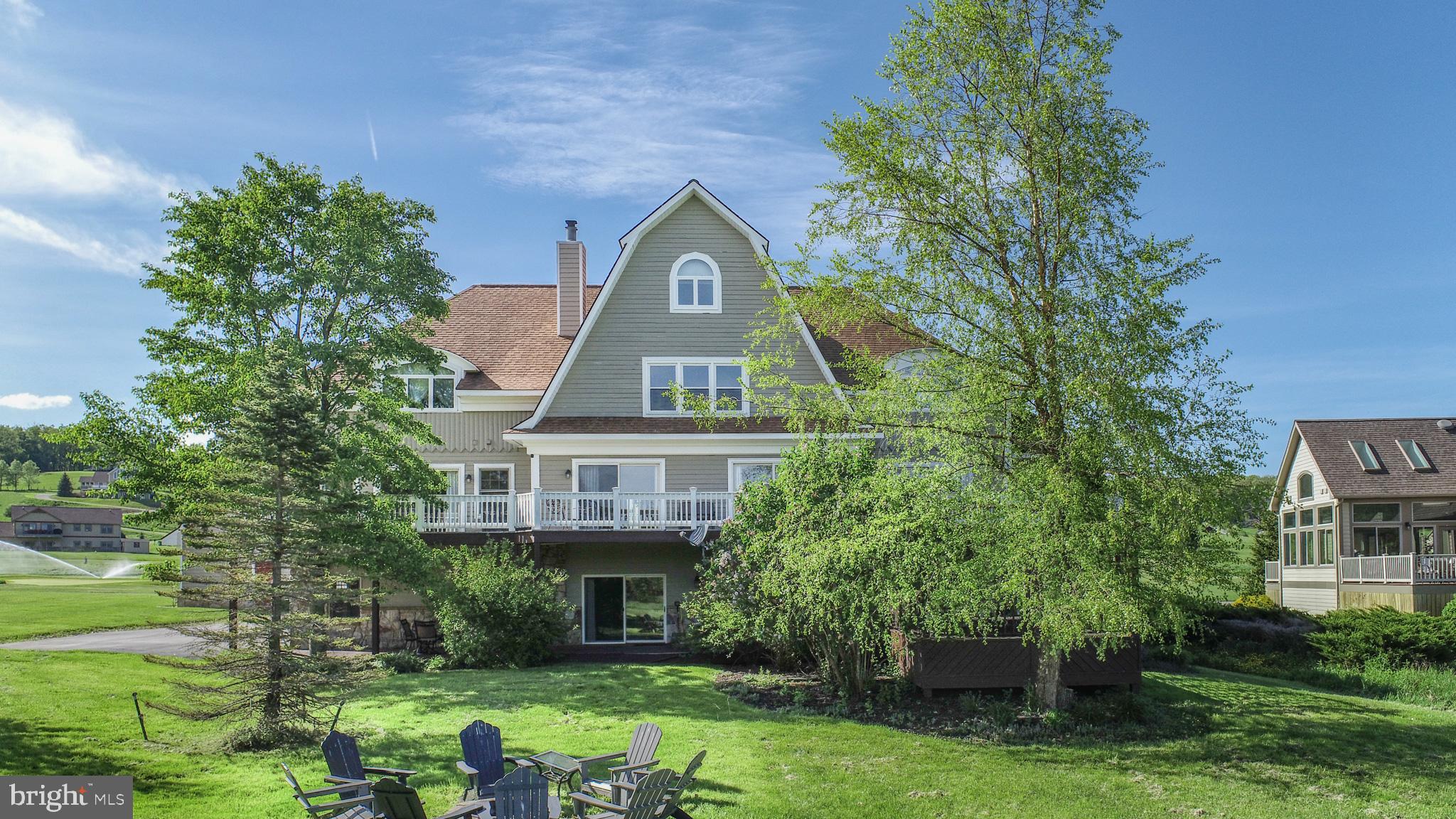 WATERFRONT GREENS - Residential