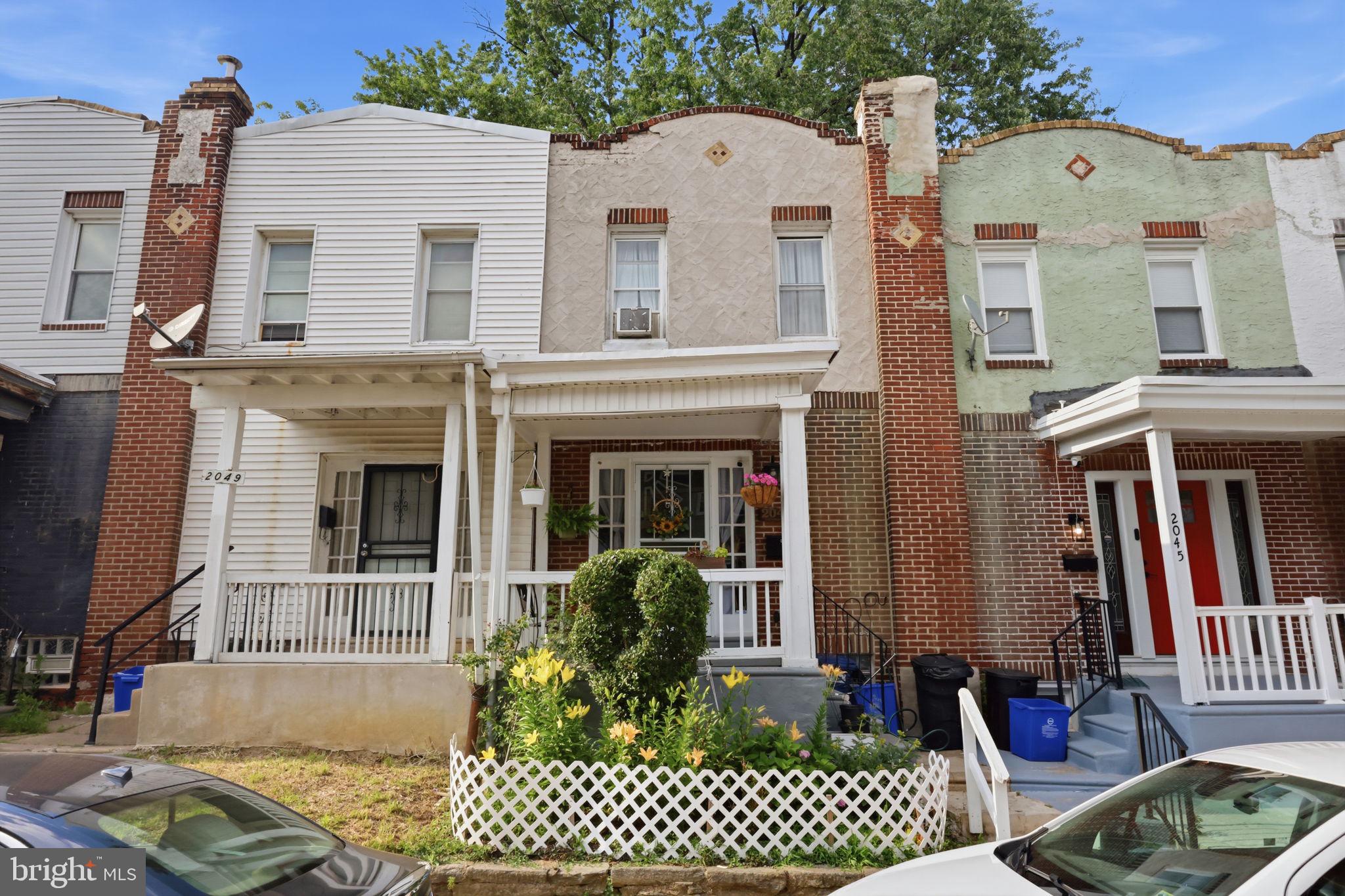 WEST OAK LANE - Residential