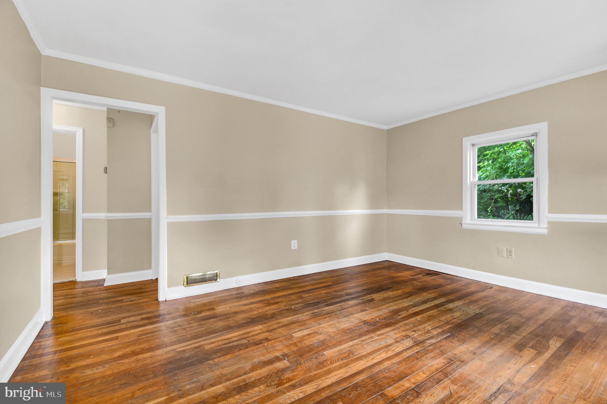 VEIRS MILL VILLAGE - Residential