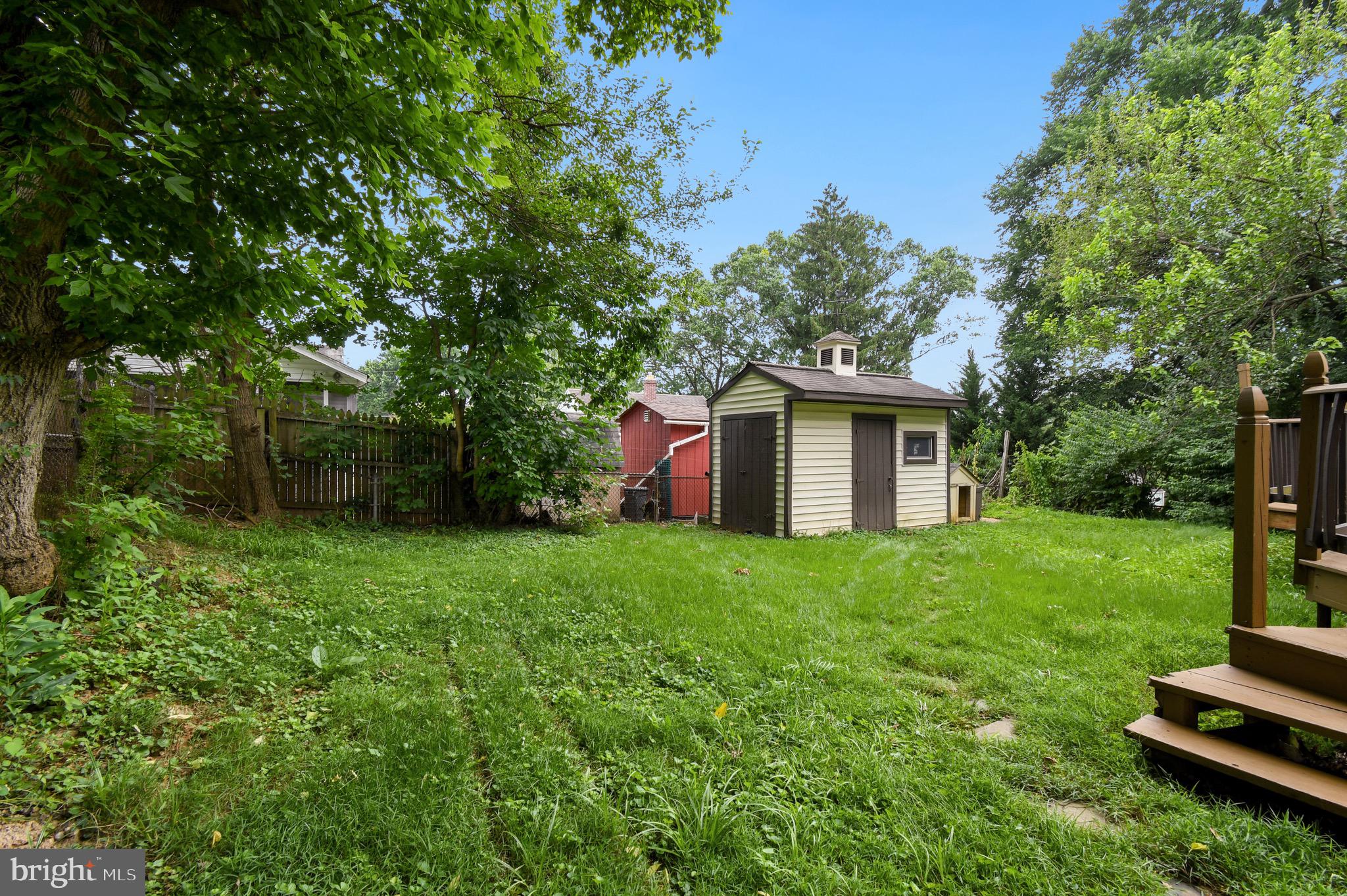 VEIRS MILL VILLAGE - Residential