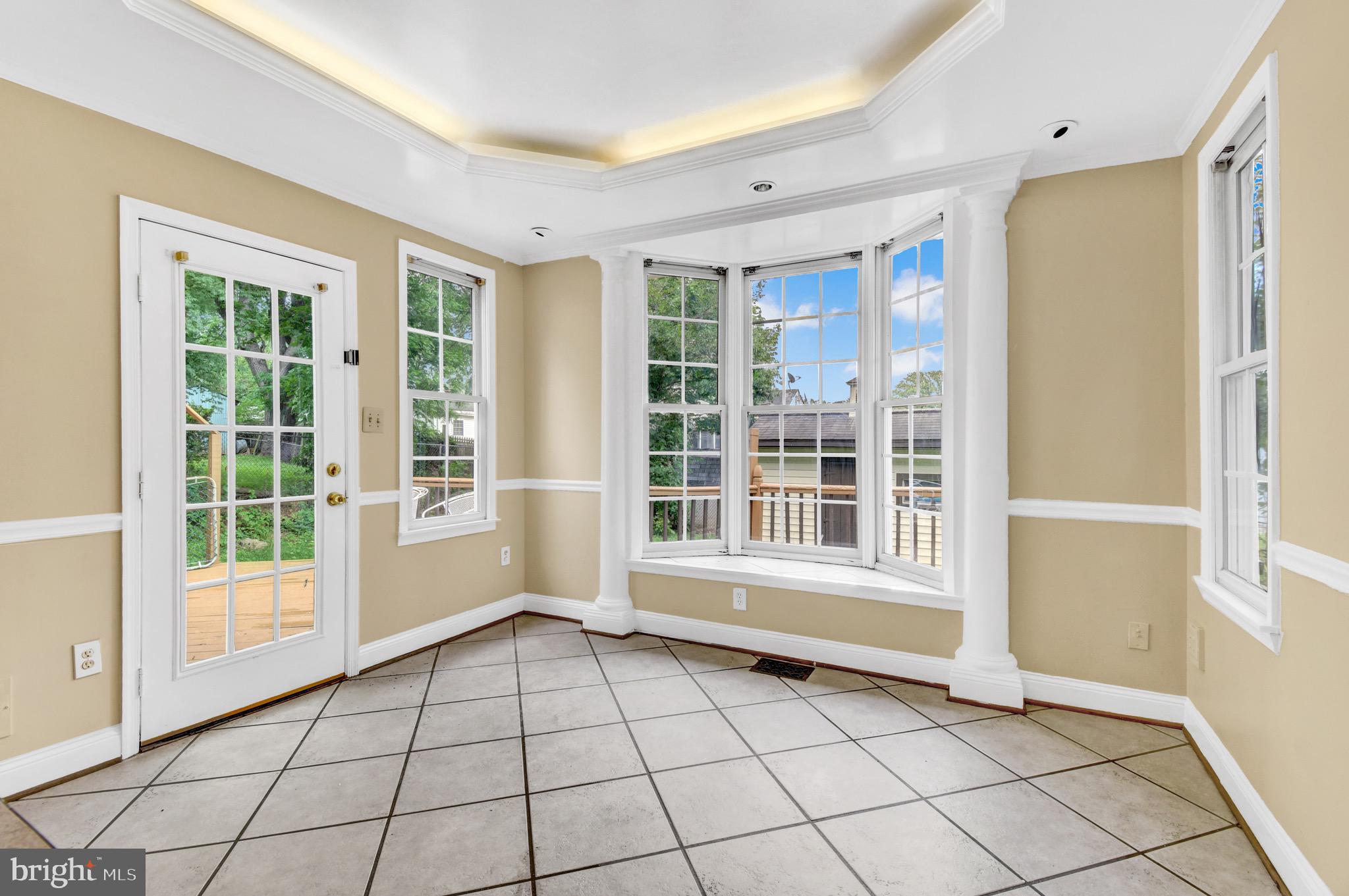 VEIRS MILL VILLAGE - Residential