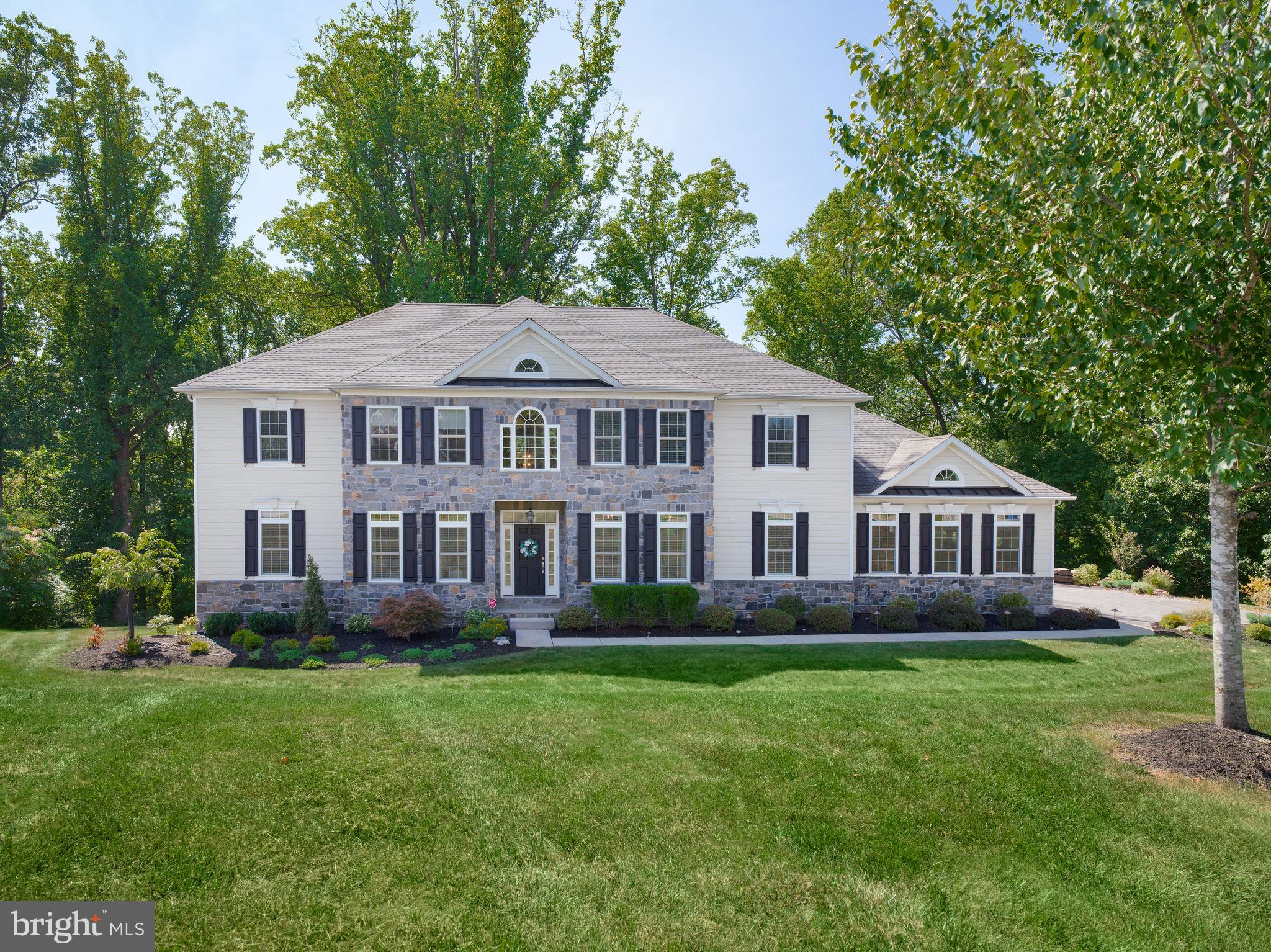 DARLINGTON POINTE - Residential