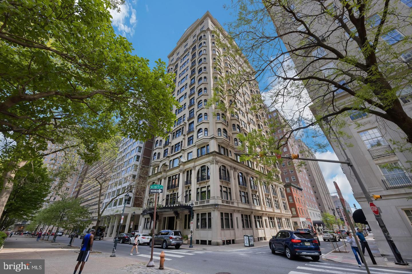 RITTENHOUSE SQUARE - Residential