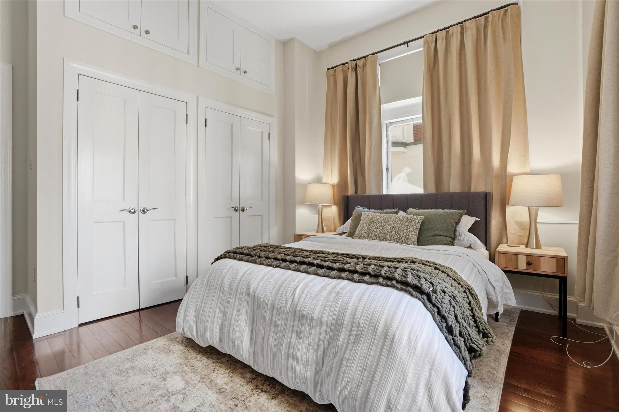 RITTENHOUSE SQUARE - Residential
