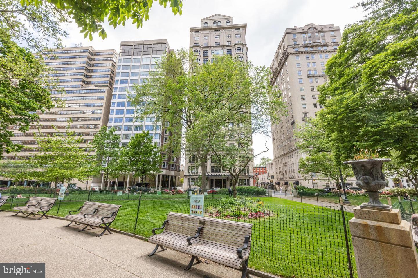 RITTENHOUSE SQUARE - Residential