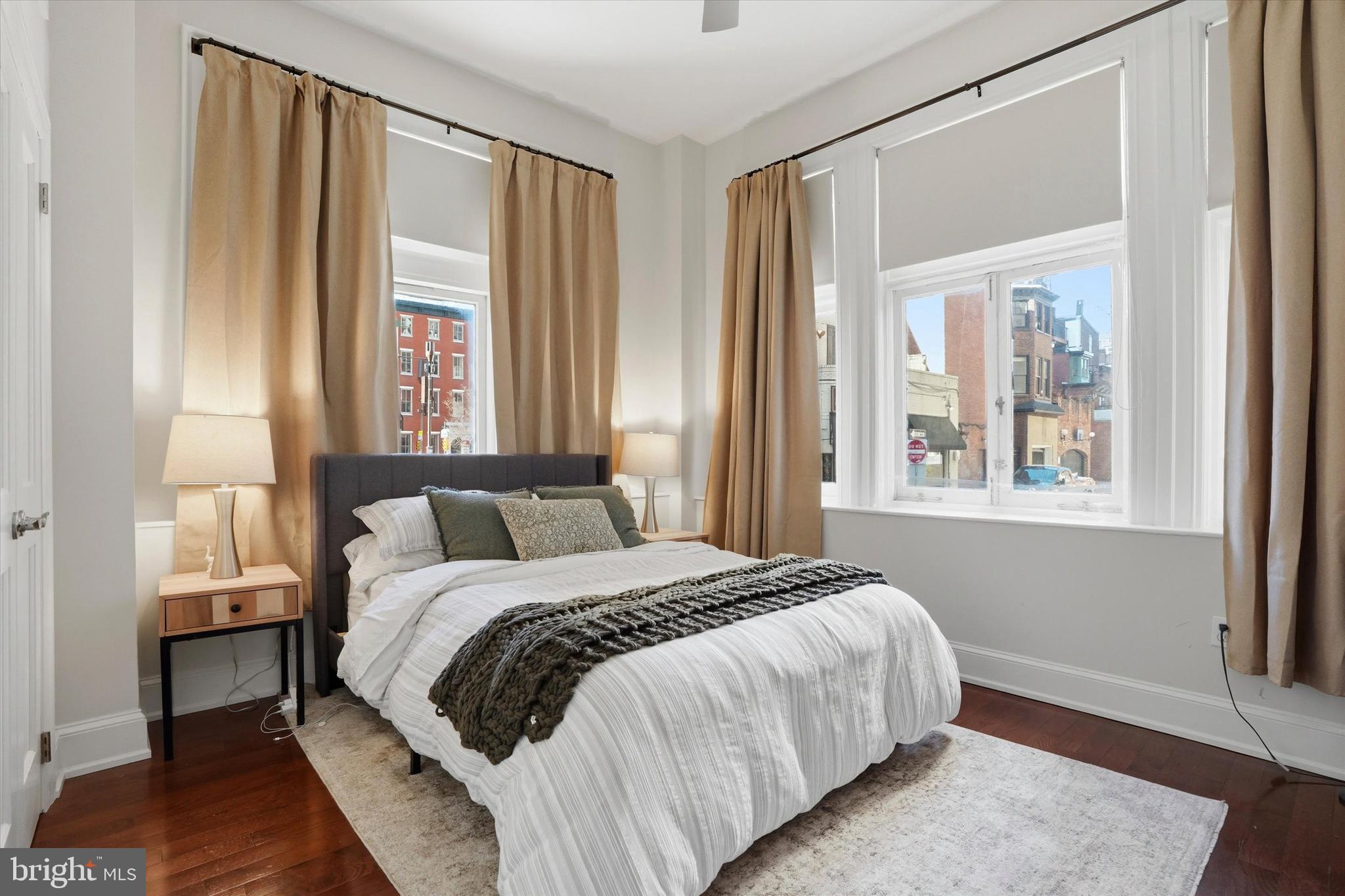 RITTENHOUSE SQUARE - Residential
