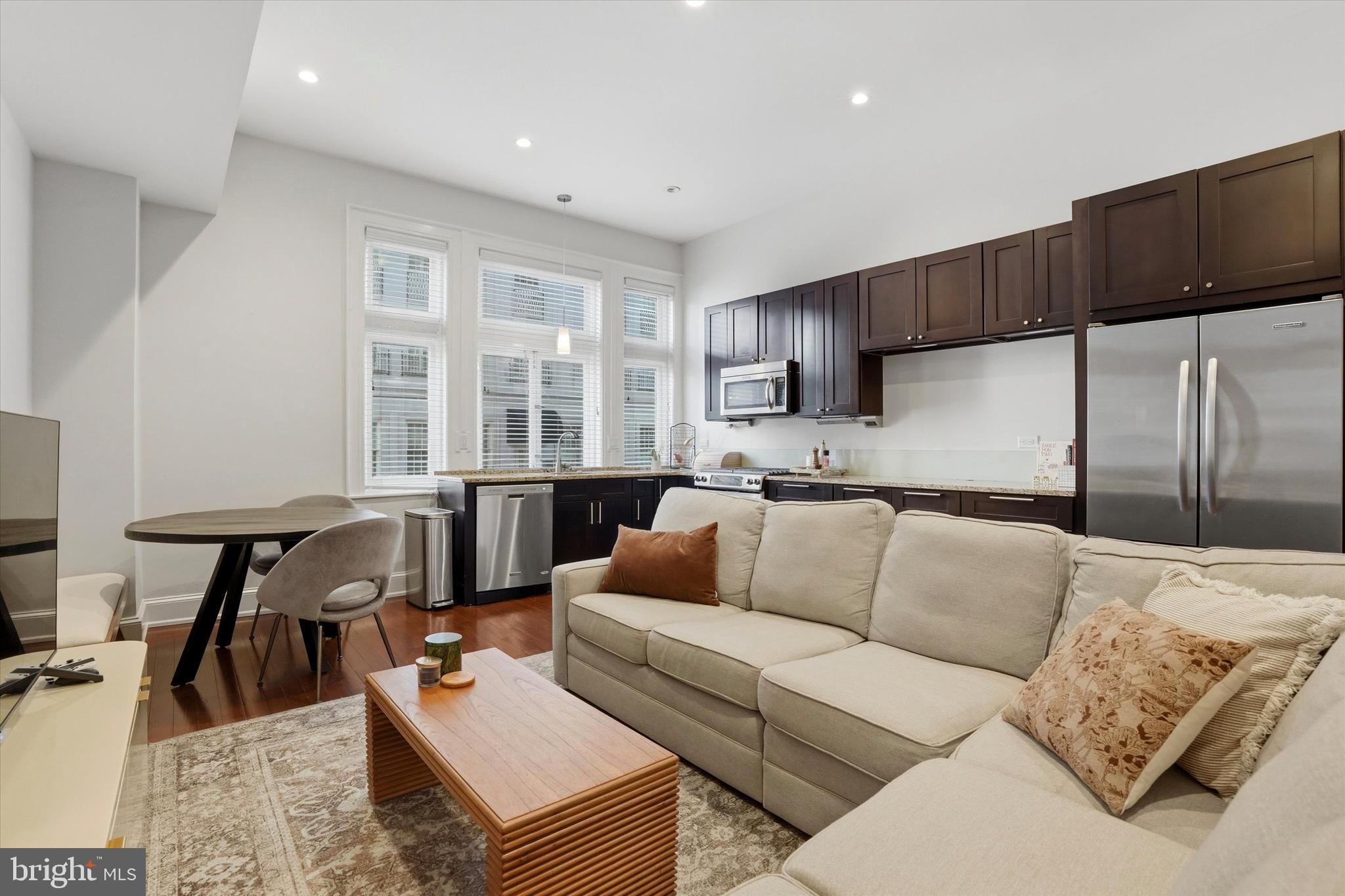 RITTENHOUSE SQUARE - Residential