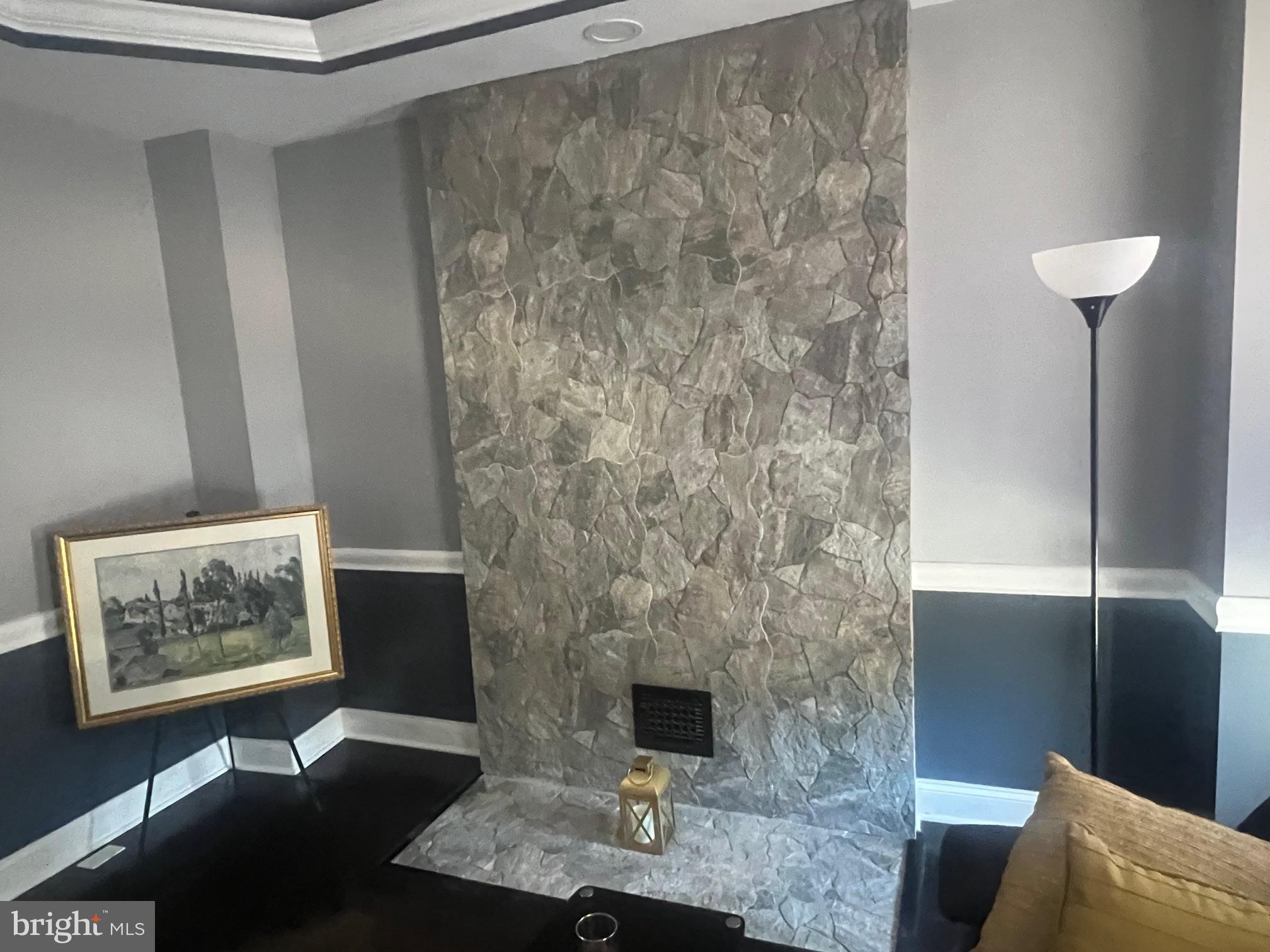 HOMEWOOD - Residential