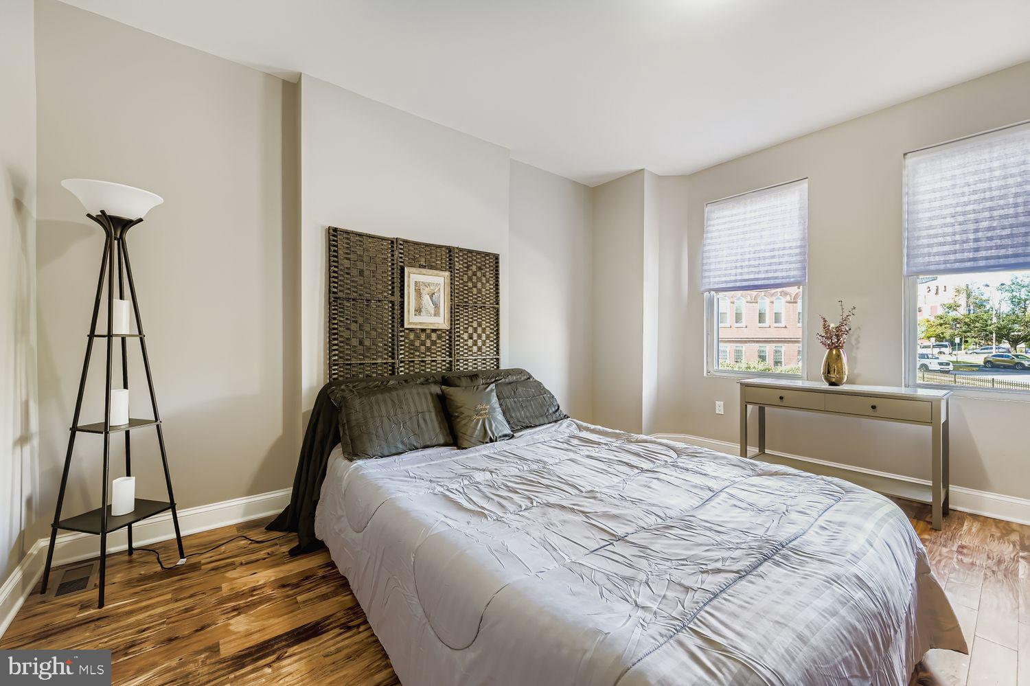 HOMEWOOD - Residential