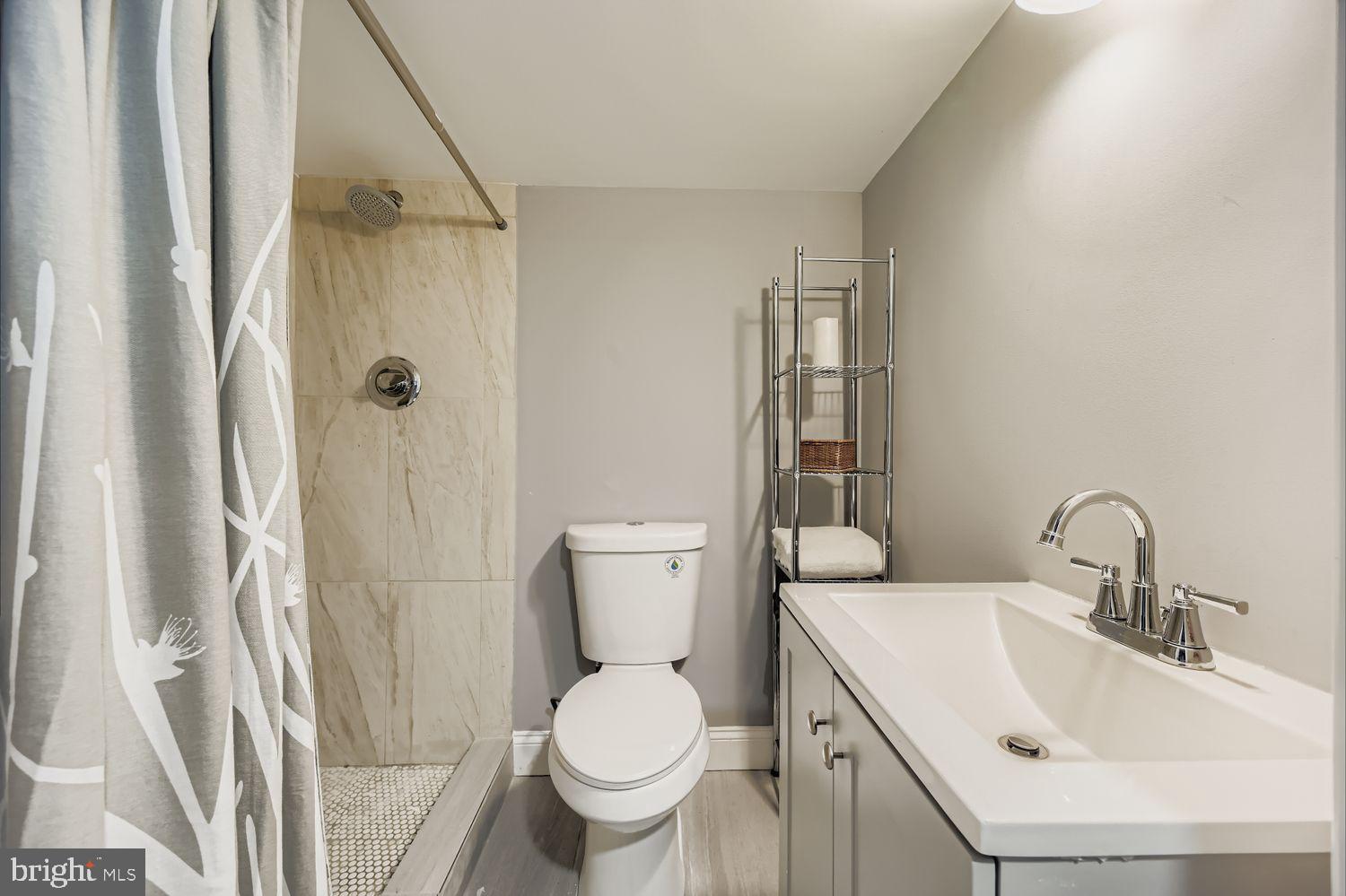 HOMEWOOD - Residential