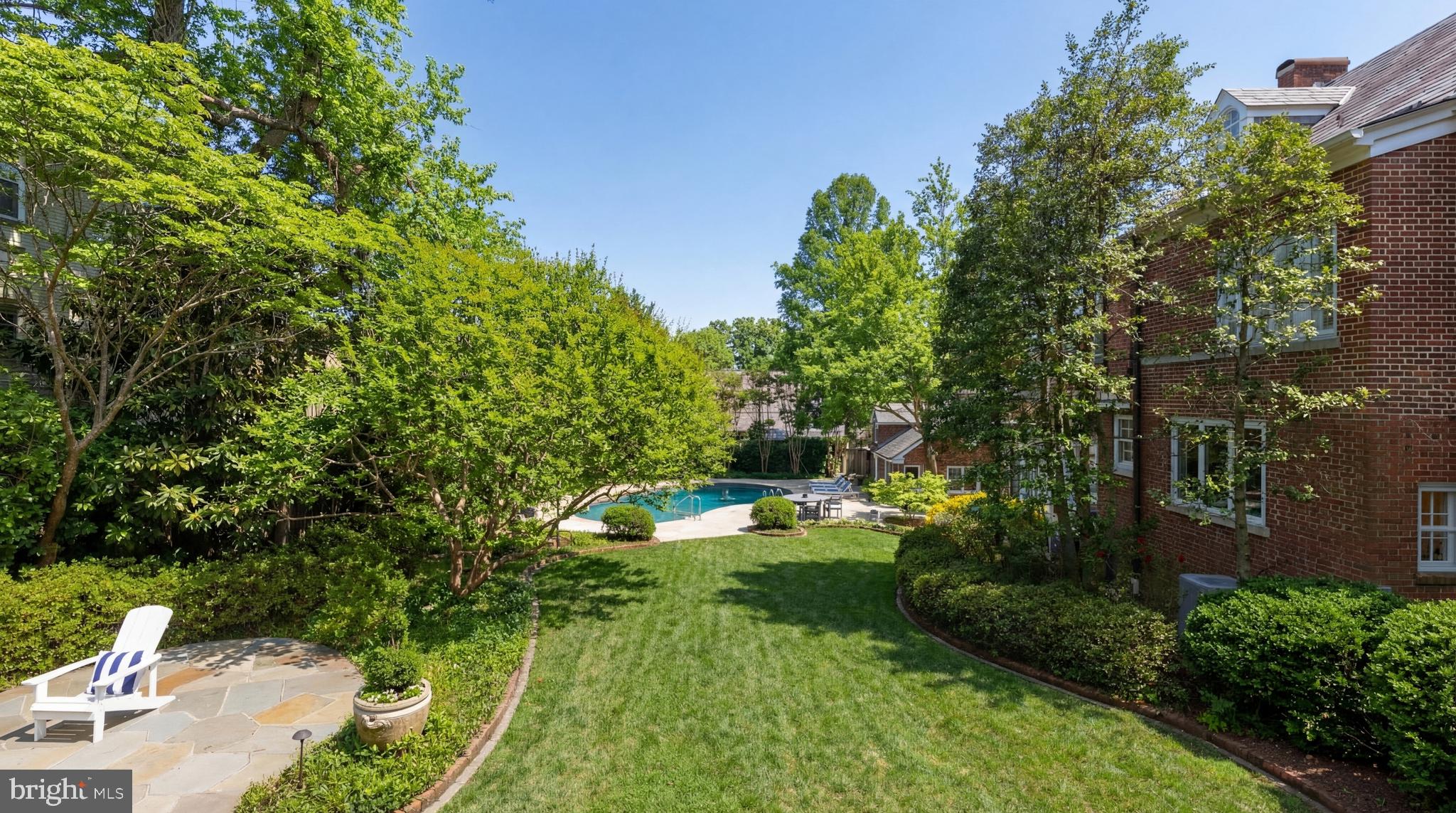 OBSERVATORY CIRCLE - Residential