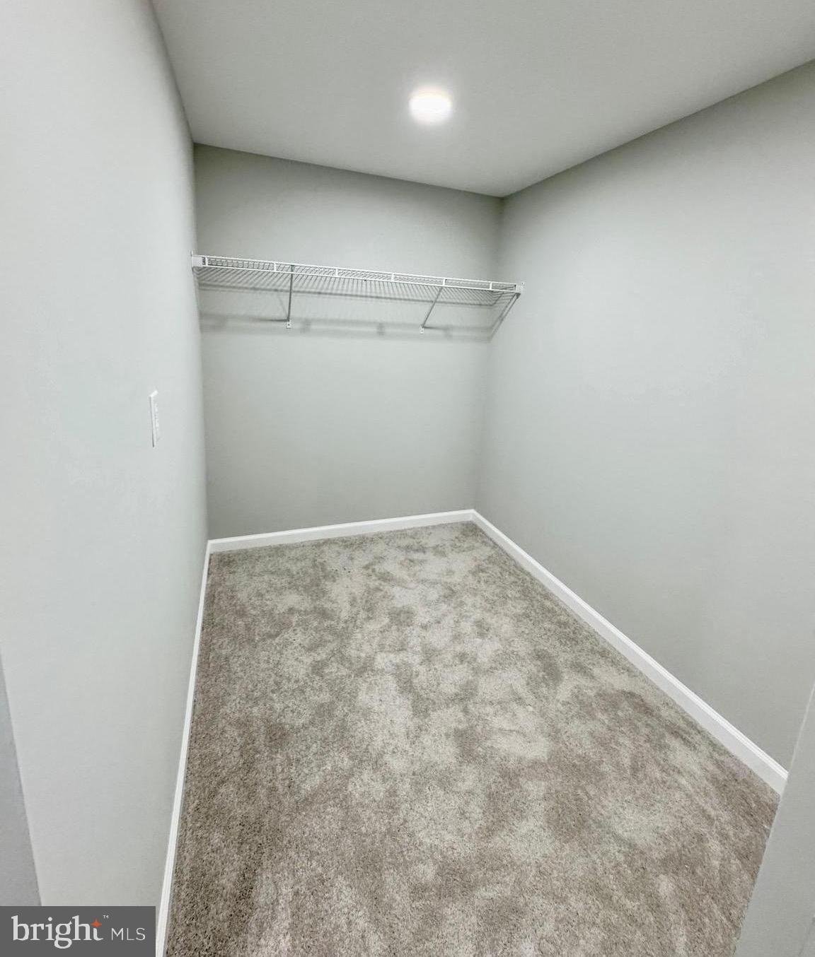 COLONIAL EAST MHP - Residential