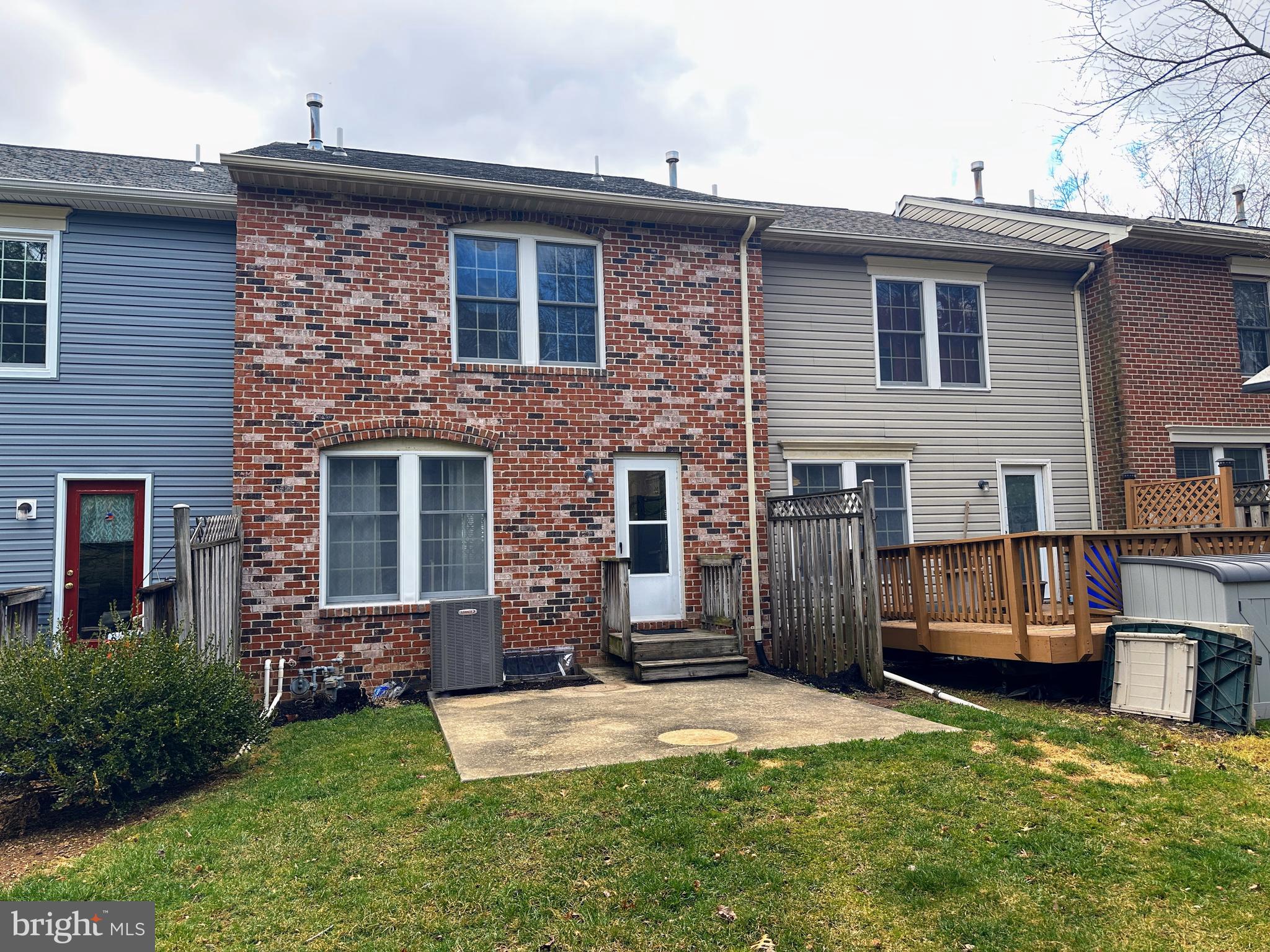 WHITTIER - Residential Lease