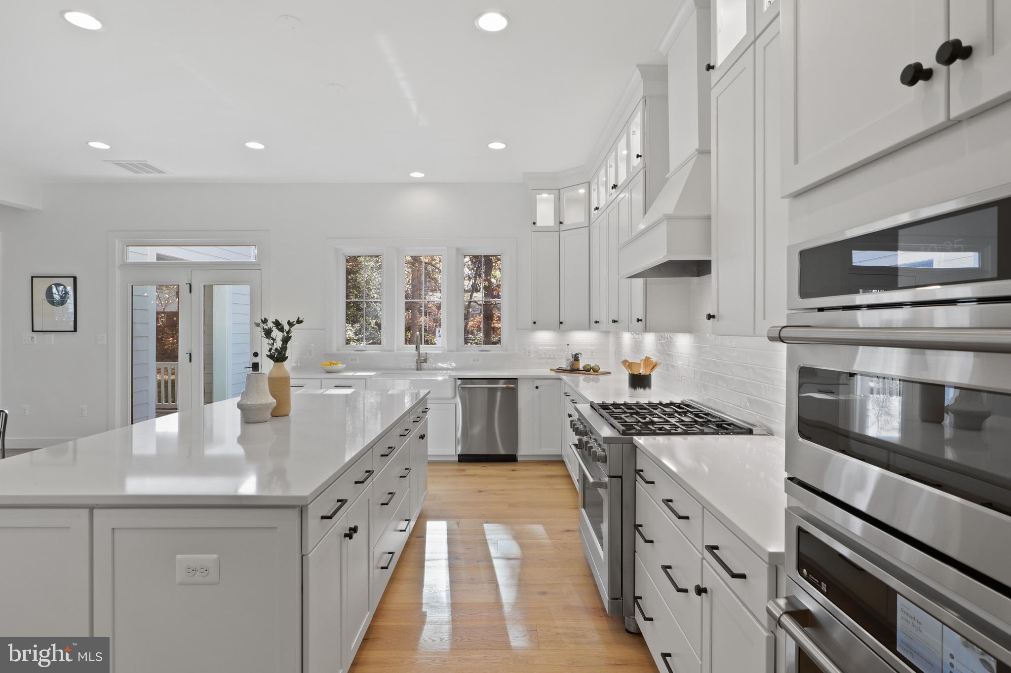 SYCAMORE GROVE - Residential