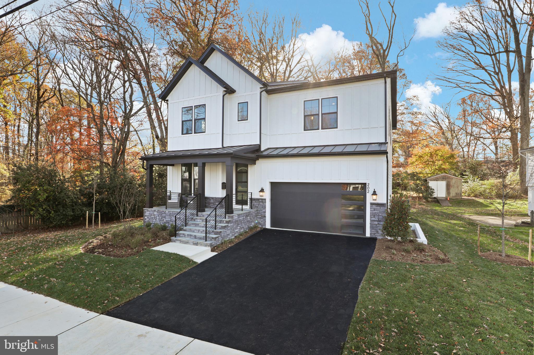 SYCAMORE GROVE - Residential
