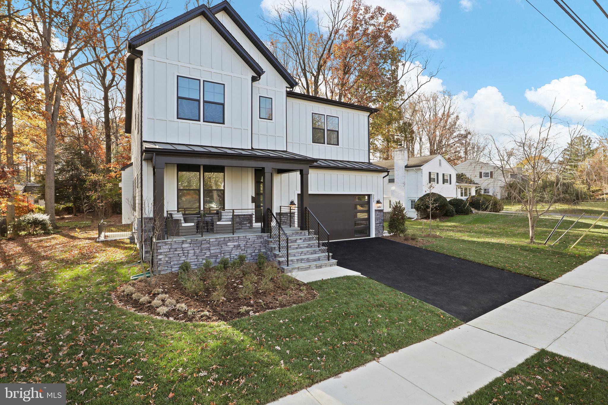 SYCAMORE GROVE - Residential
