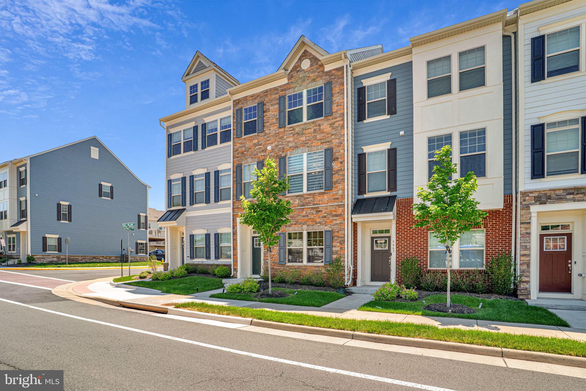JEFFERSON SQUARE - Residential
