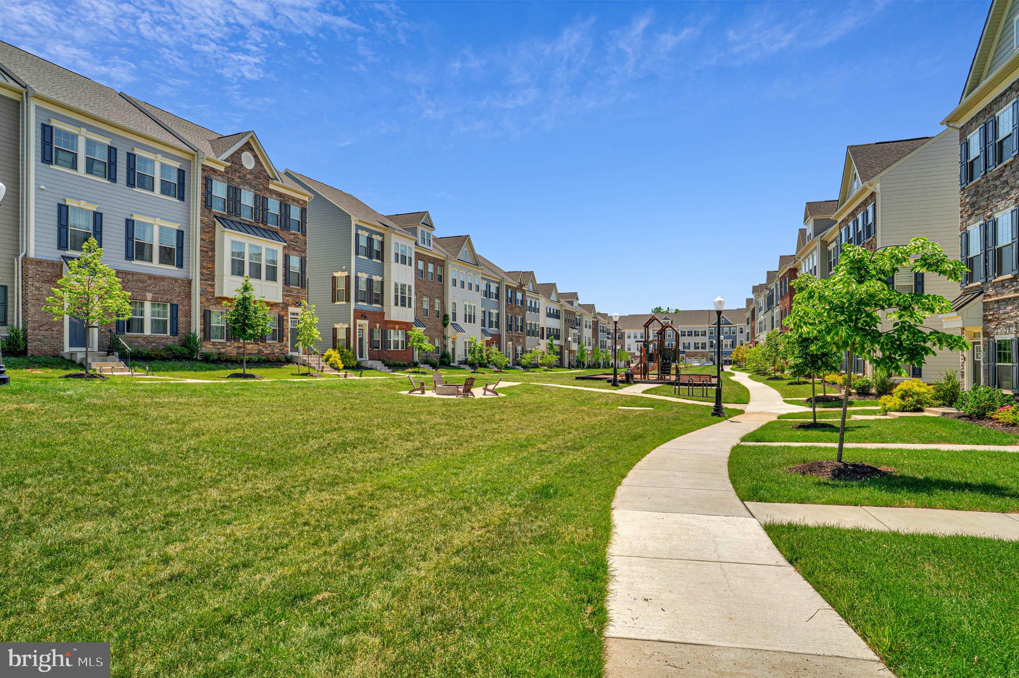 JEFFERSON SQUARE - Residential