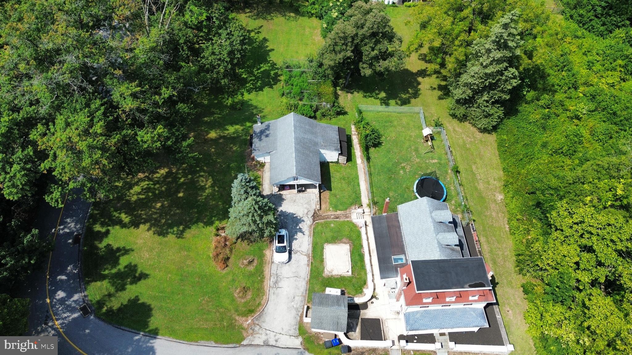 VALLEY FORGE MTN - Residential