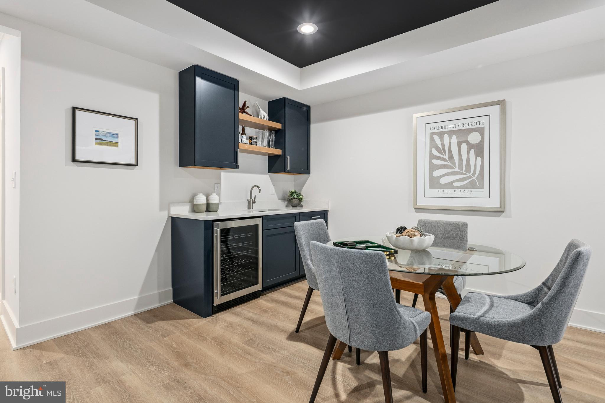 OVERLEE - Residential