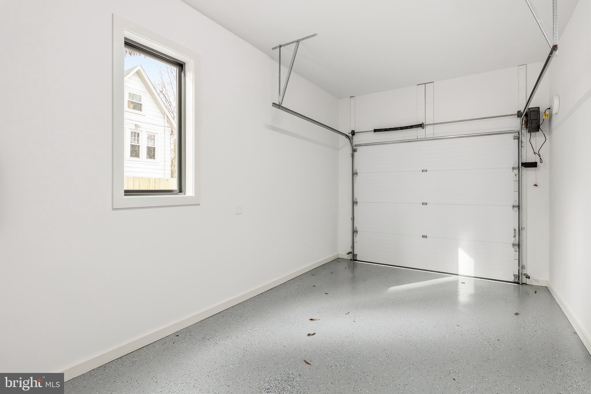 OVERLEE - Residential
