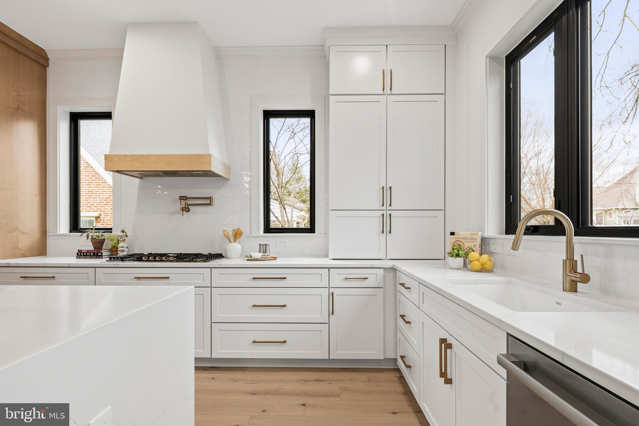 OVERLEE - Residential