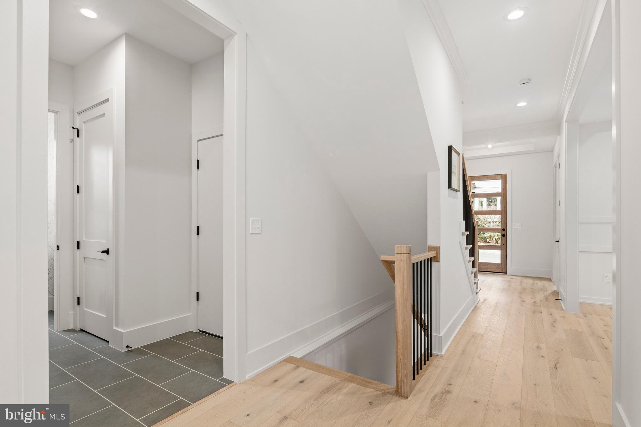 OVERLEE - Residential